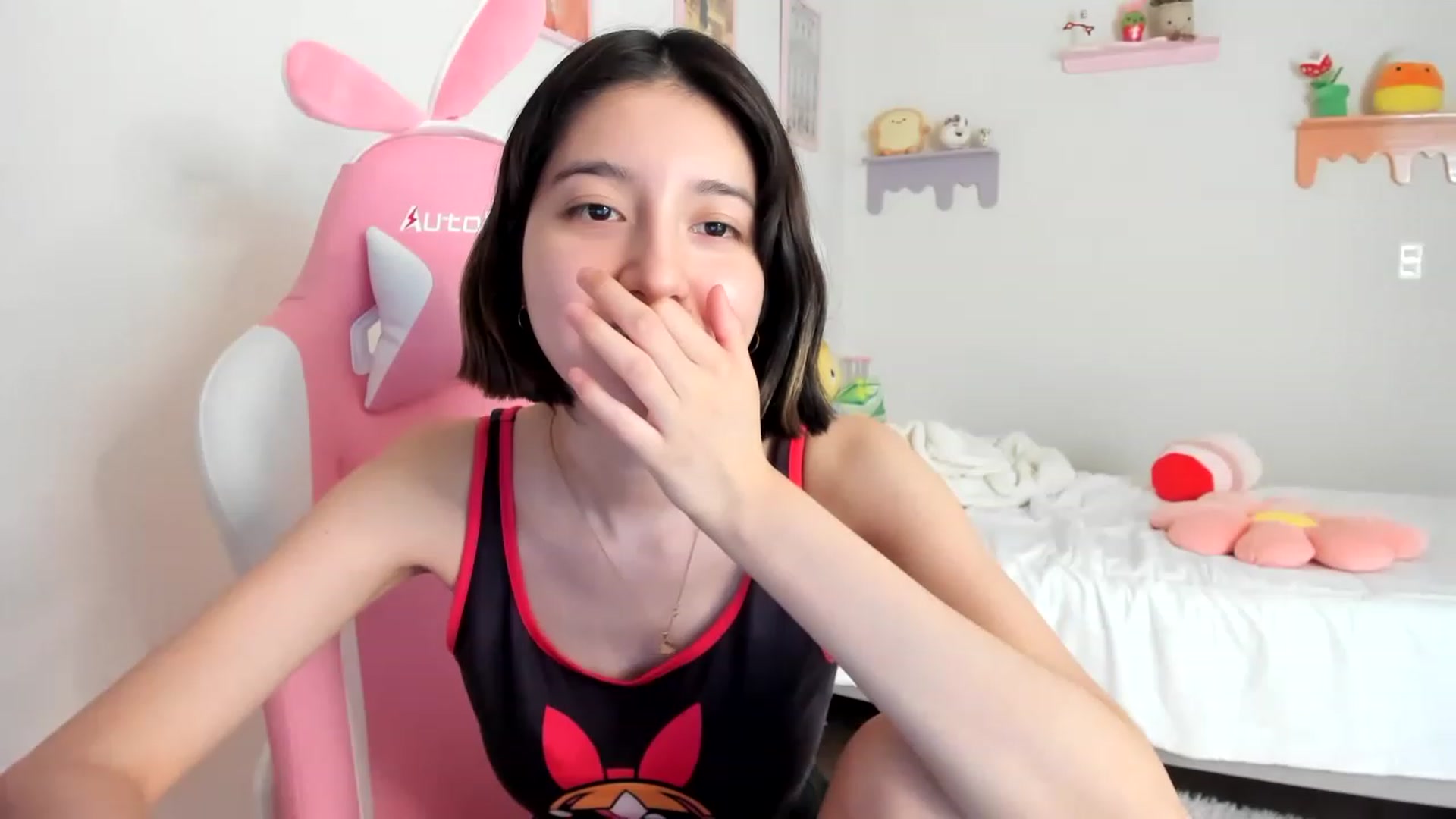 Gallery image thumbnail from Cherrycute666's myfreecams stream on, 05/18/2023, 23:22 image 13 of 20