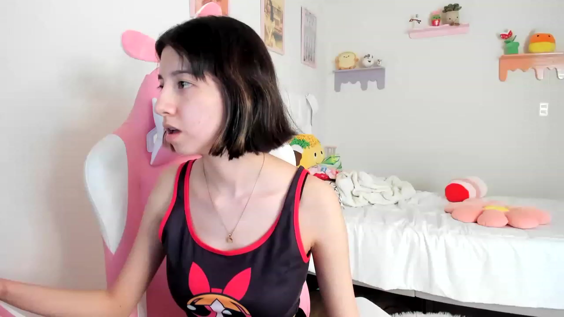 Gallery image thumbnail from Cherrycute666's myfreecams stream on, 05/18/2023, 23:22 image 15 of 20