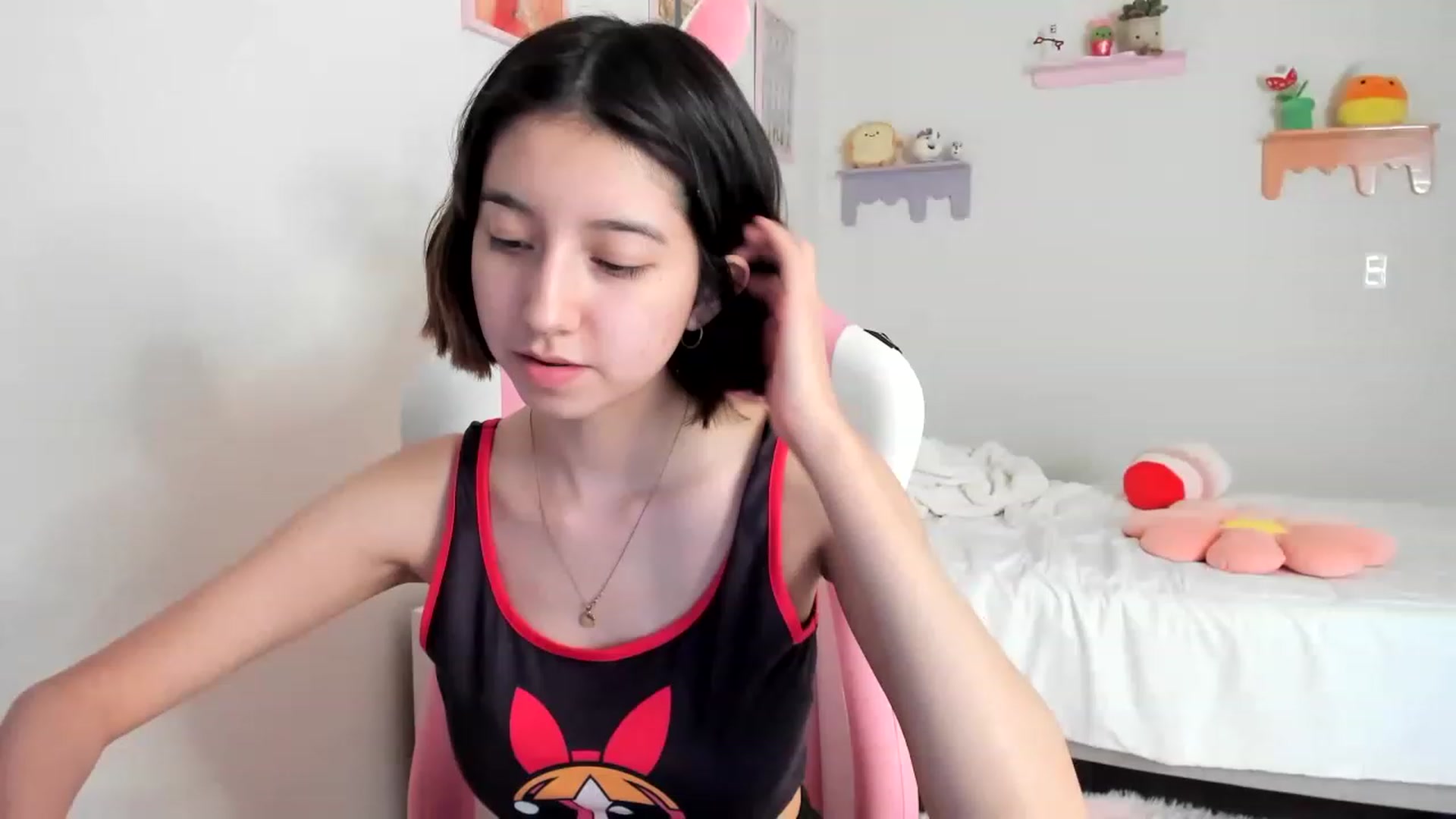 Gallery image thumbnail from Cherrycute666's myfreecams stream on, 05/18/2023, 23:22 image 9 of 20