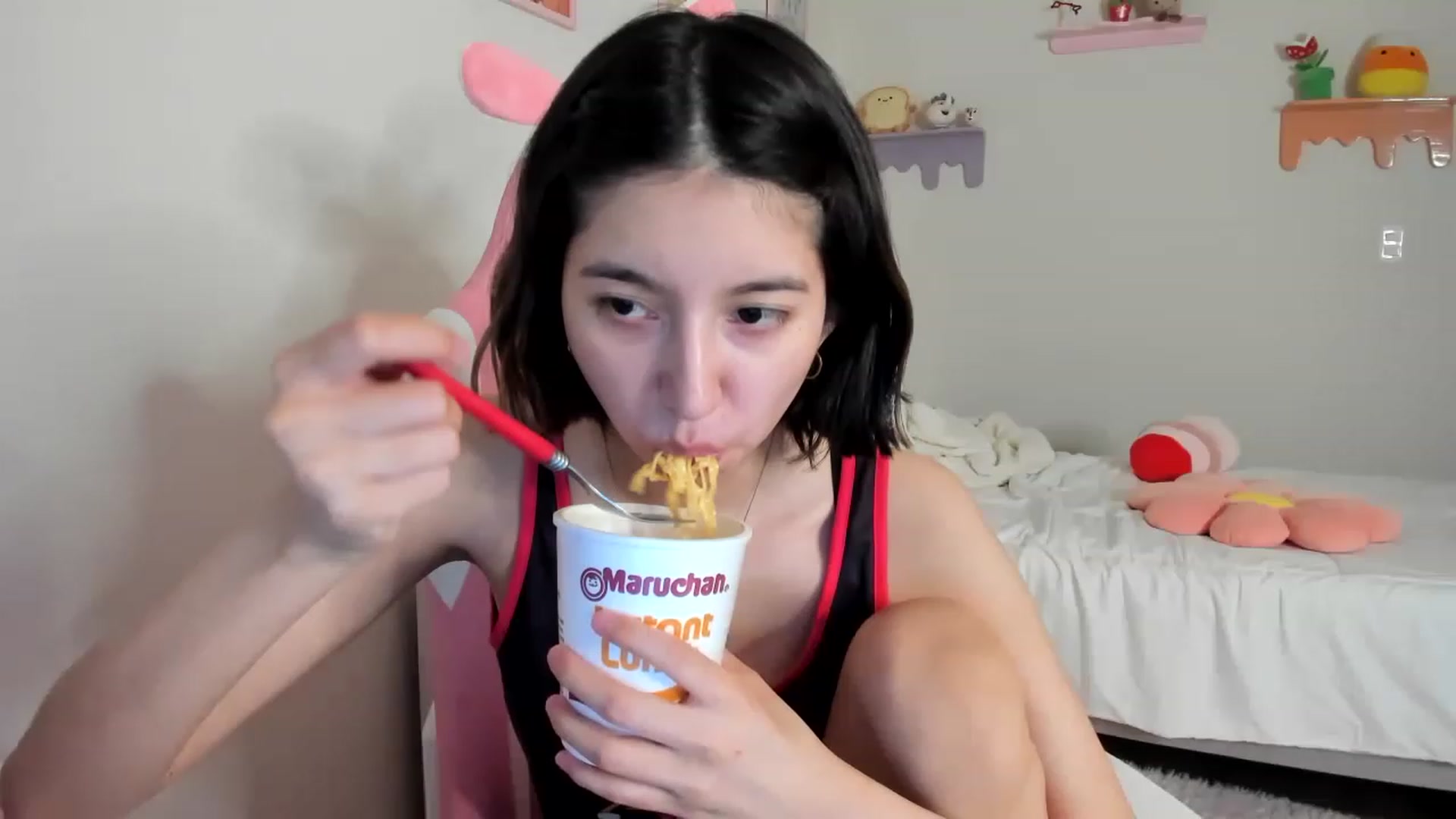 Gallery image thumbnail from Cherrycute666's myfreecams stream on, 05/19/2023, 02:18 image 5 of 20