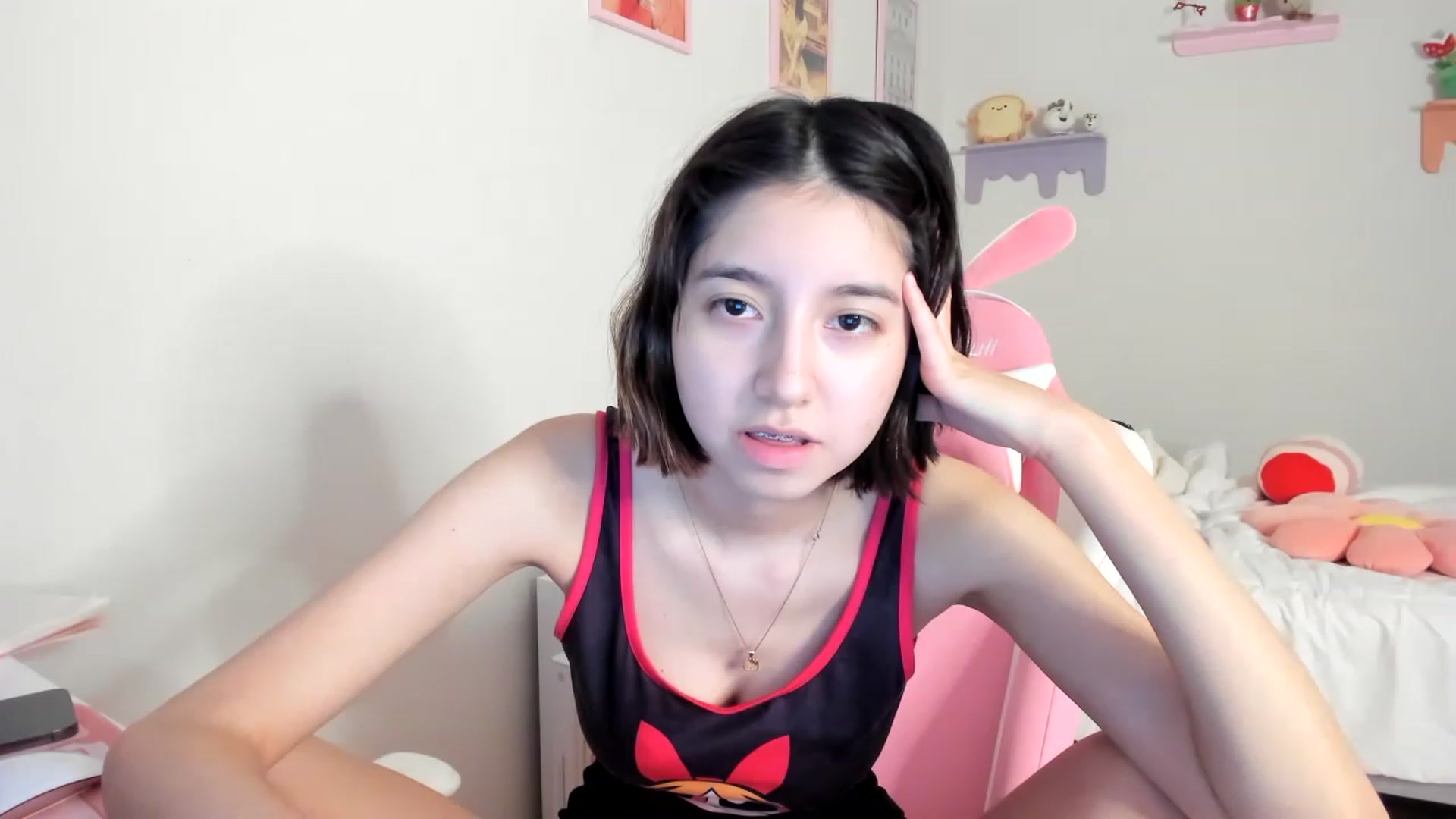 Gallery image thumbnail from Cherrycute666's myfreecams stream on, 05/19/2023, 03:17 image 13 of 20