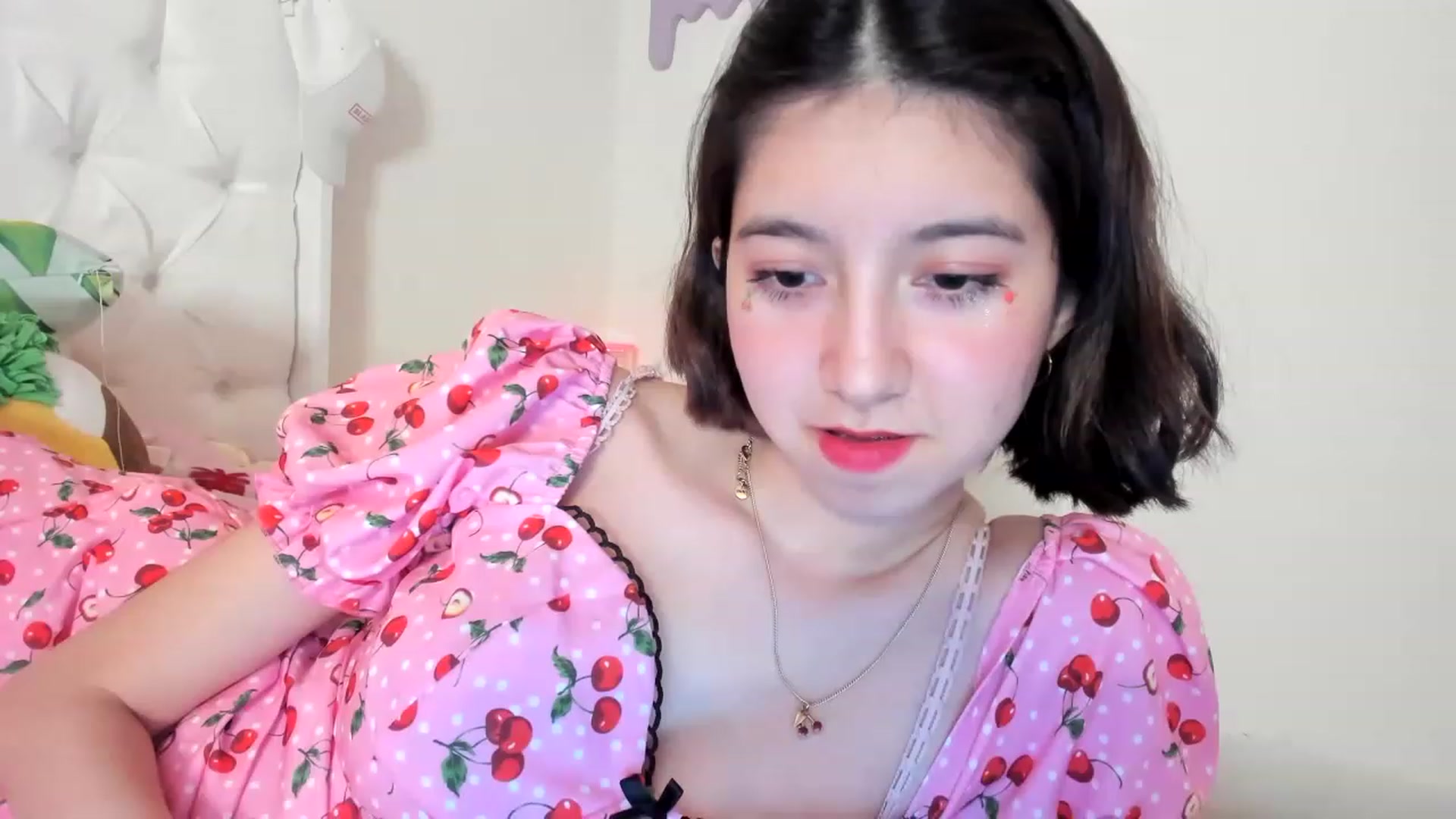 Gallery image thumbnail from Cherrycute666's myfreecams stream on, 05/20/2023, 03:29 image 12 of 20