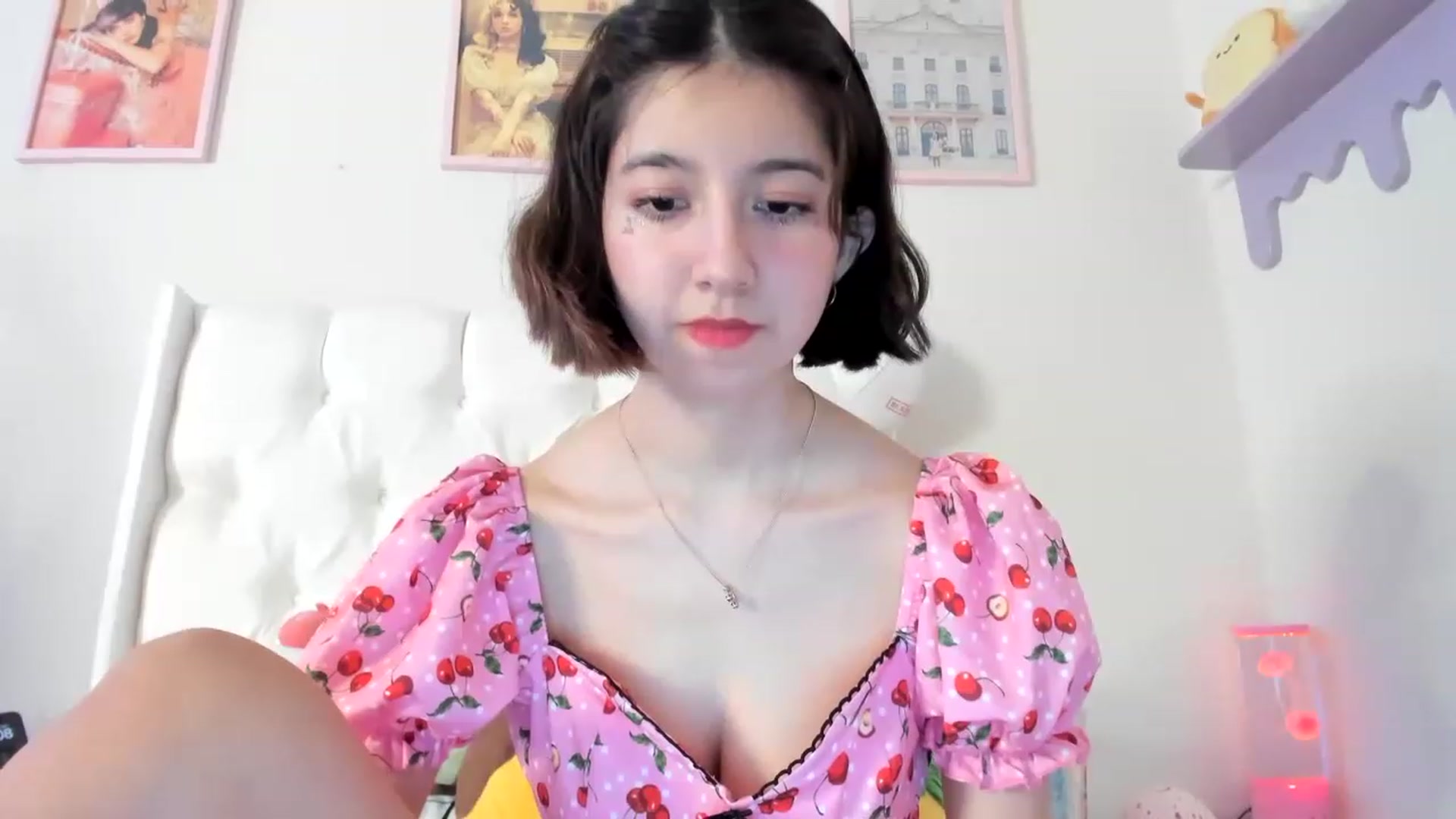 Gallery image thumbnail from Cherrycute666's myfreecams stream on, 05/20/2023, 05:35 image 5 of 20