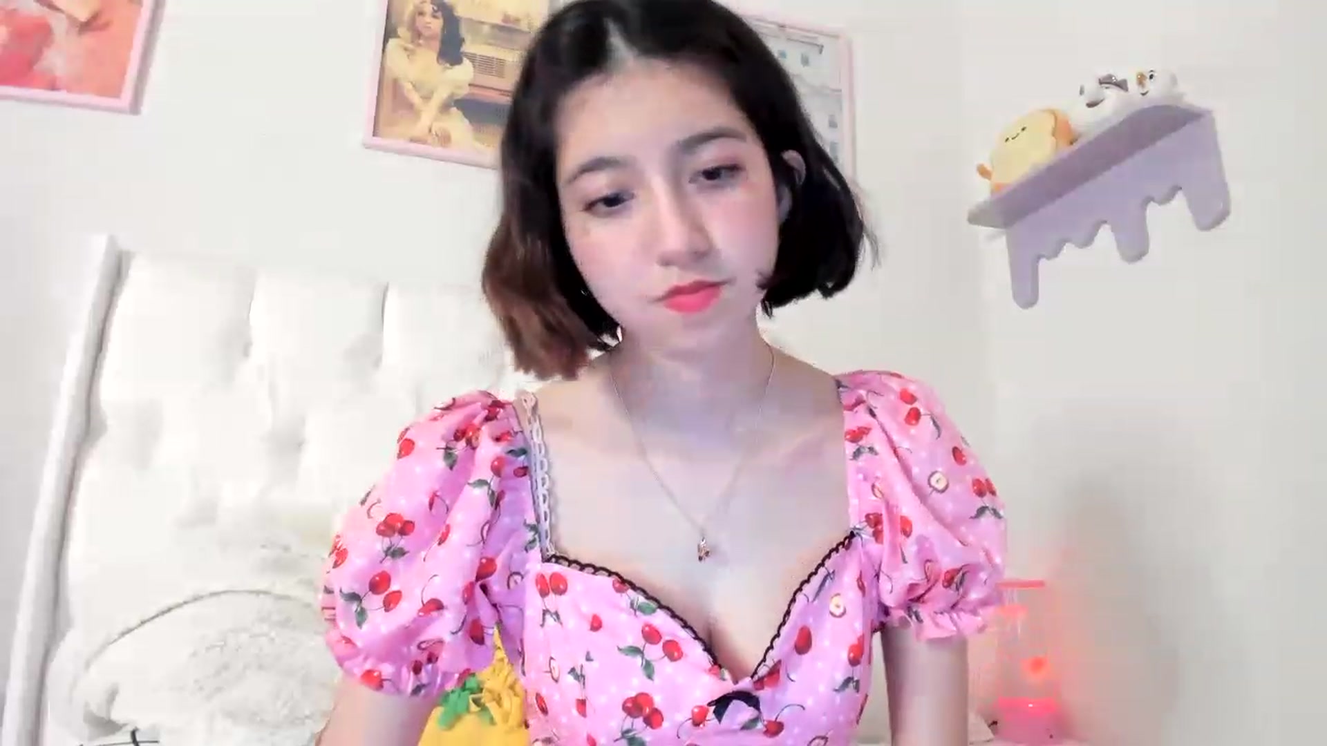 Gallery image thumbnail from Cherrycute666's myfreecams stream on, 05/20/2023, 08:47 image 15 of 20