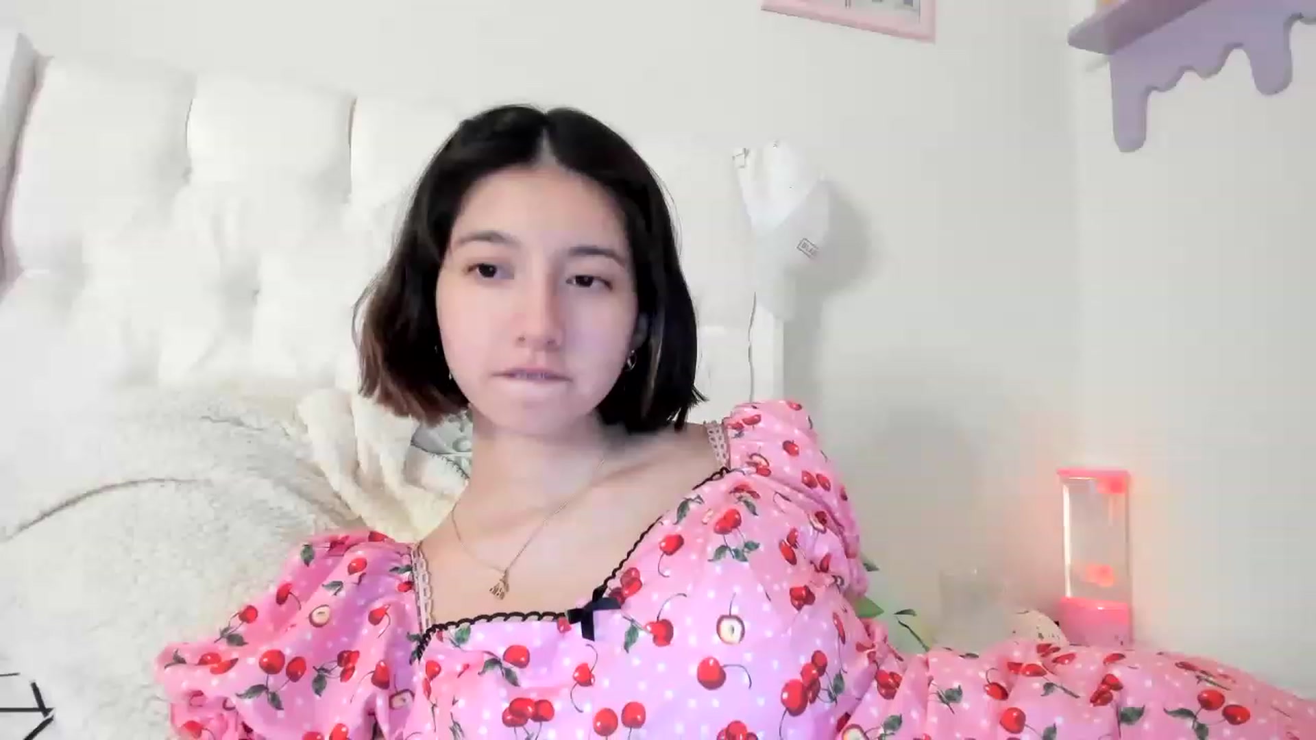 Gallery image thumbnail from Cherrycute666's myfreecams stream on, 05/20/2023, 10:01 image 10 of 20
