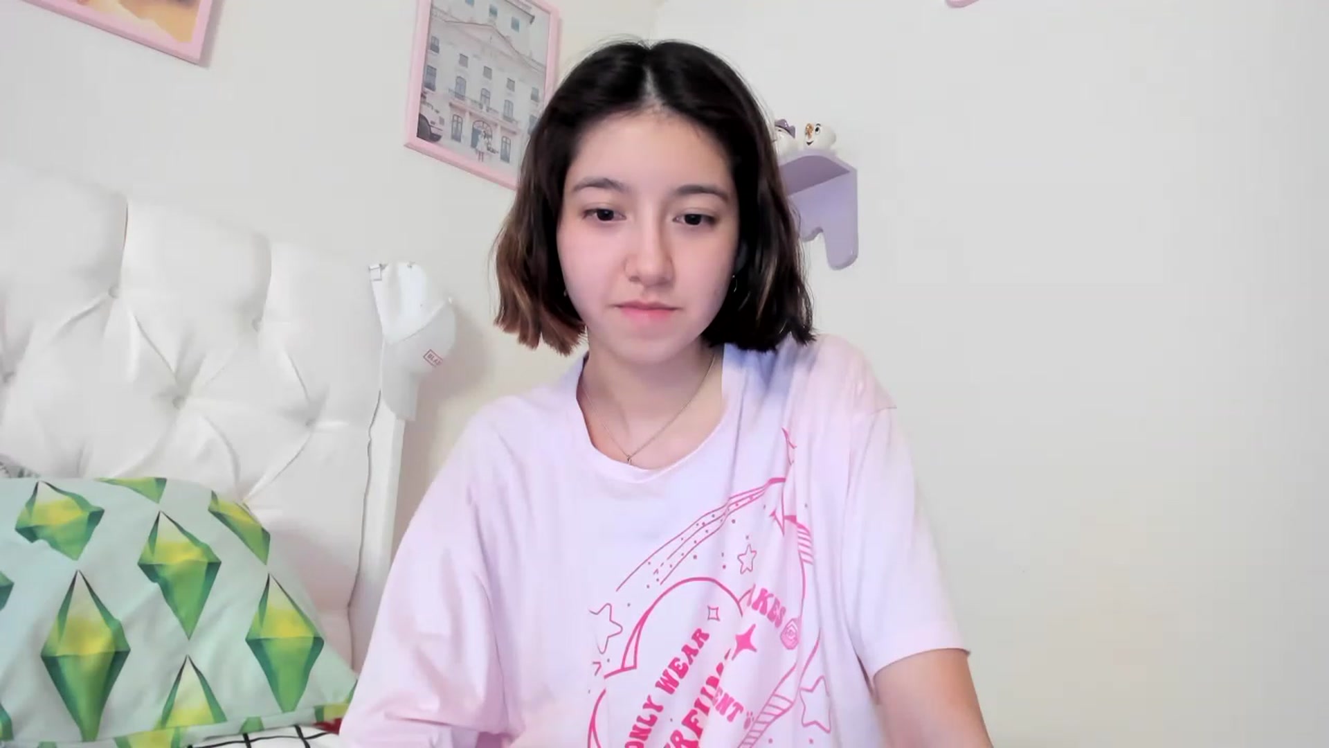 Gallery image thumbnail from Cherrycute666's myfreecams stream on, 05/20/2023, 13:34 image 13 of 20