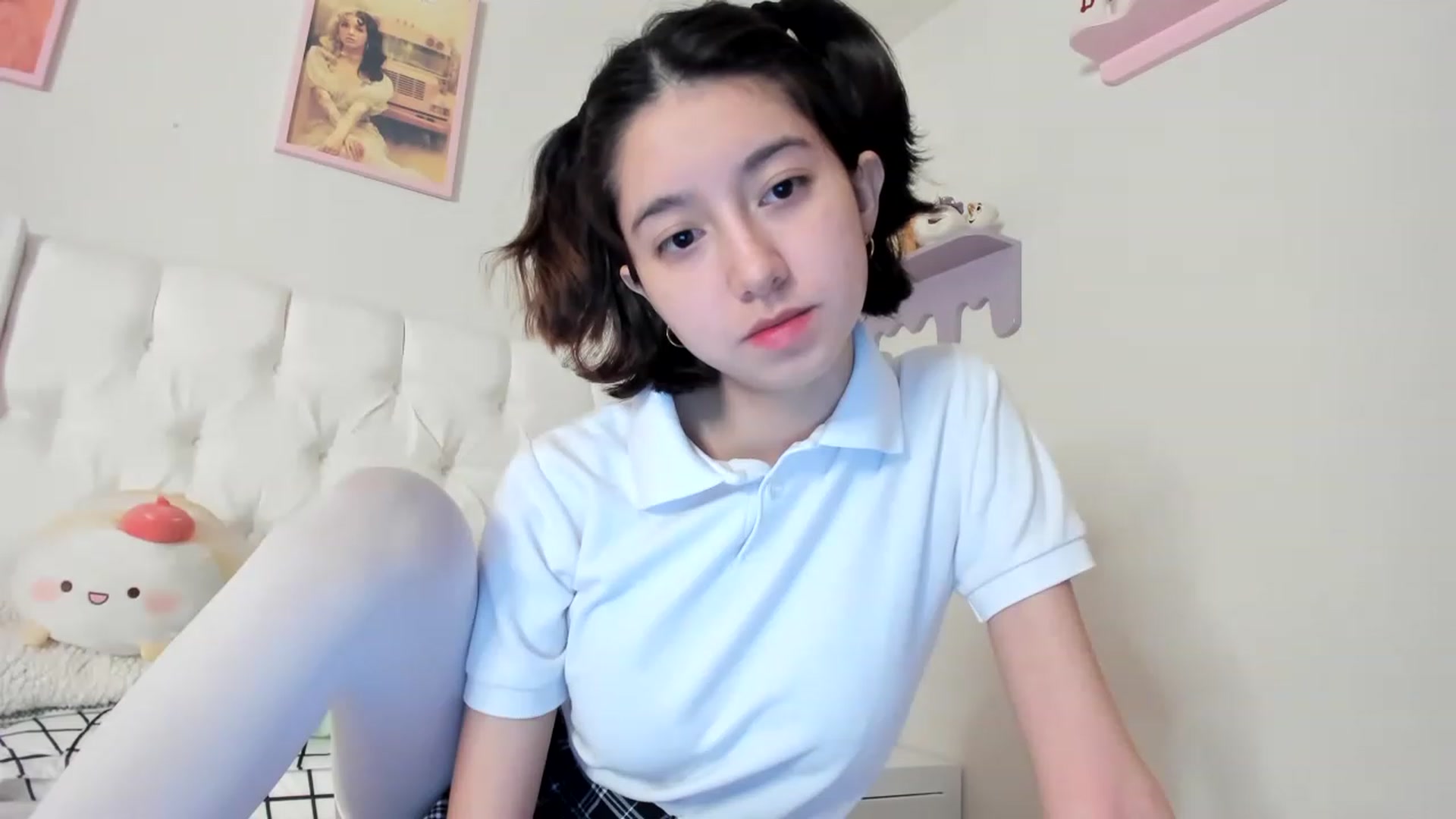 Gallery image thumbnail from Cherrycute666's myfreecams stream on, 05/21/2023, 02:12 image 2 of 20