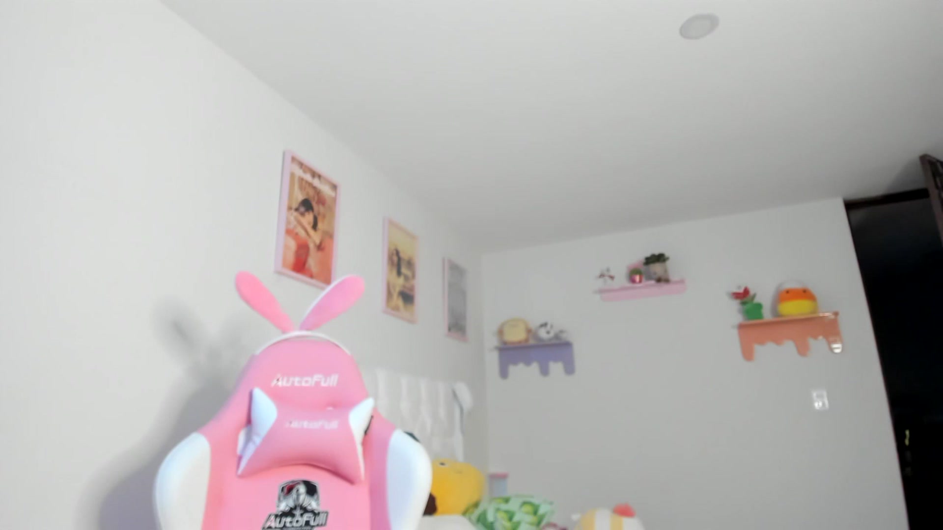 Gallery image thumbnail from Cherrycute666's myfreecams stream on, 05/21/2023, 03:53 image 2 of 20