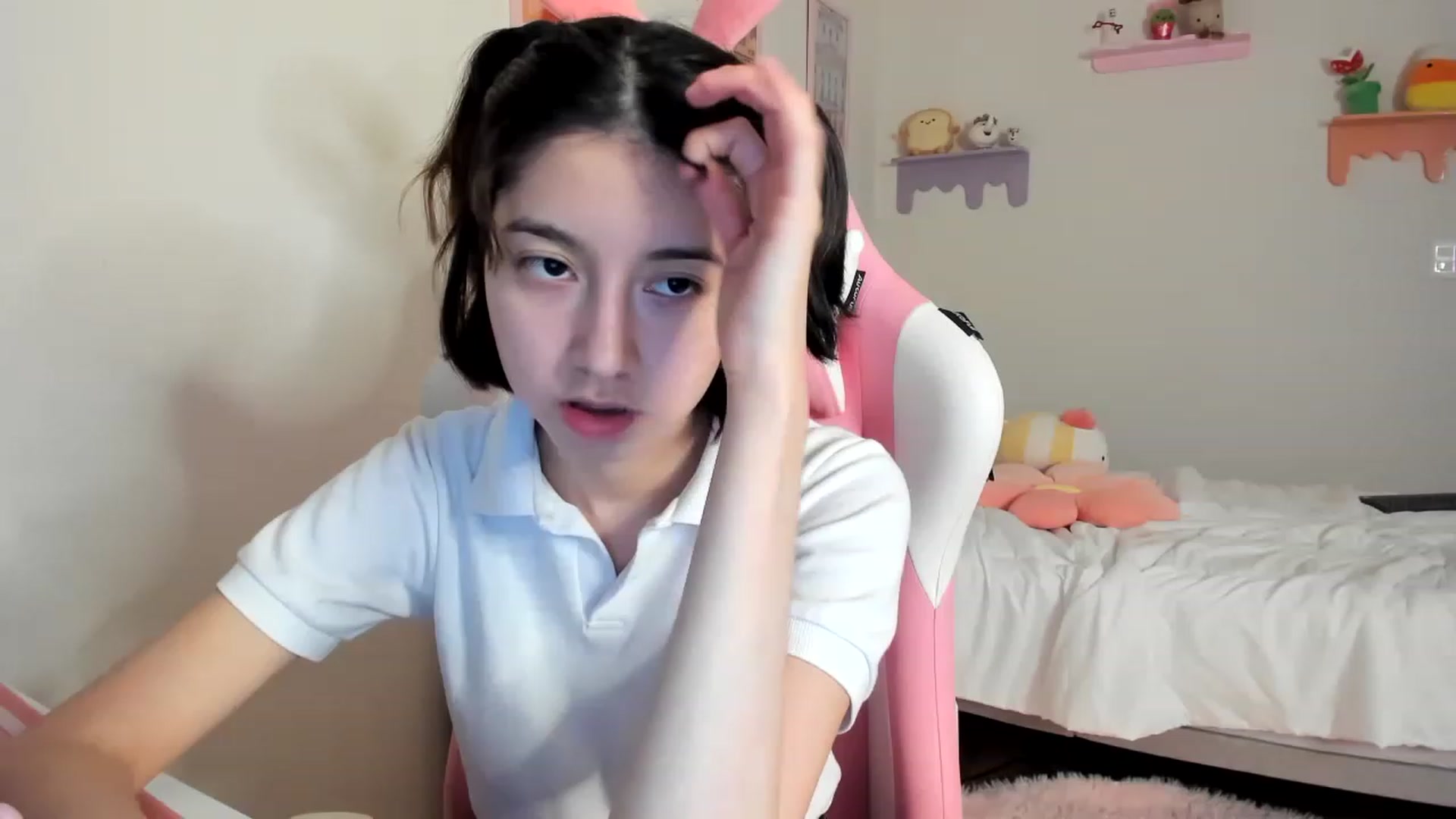 Gallery image thumbnail from Cherrycute666's myfreecams stream on, 05/21/2023, 03:53 image 9 of 20