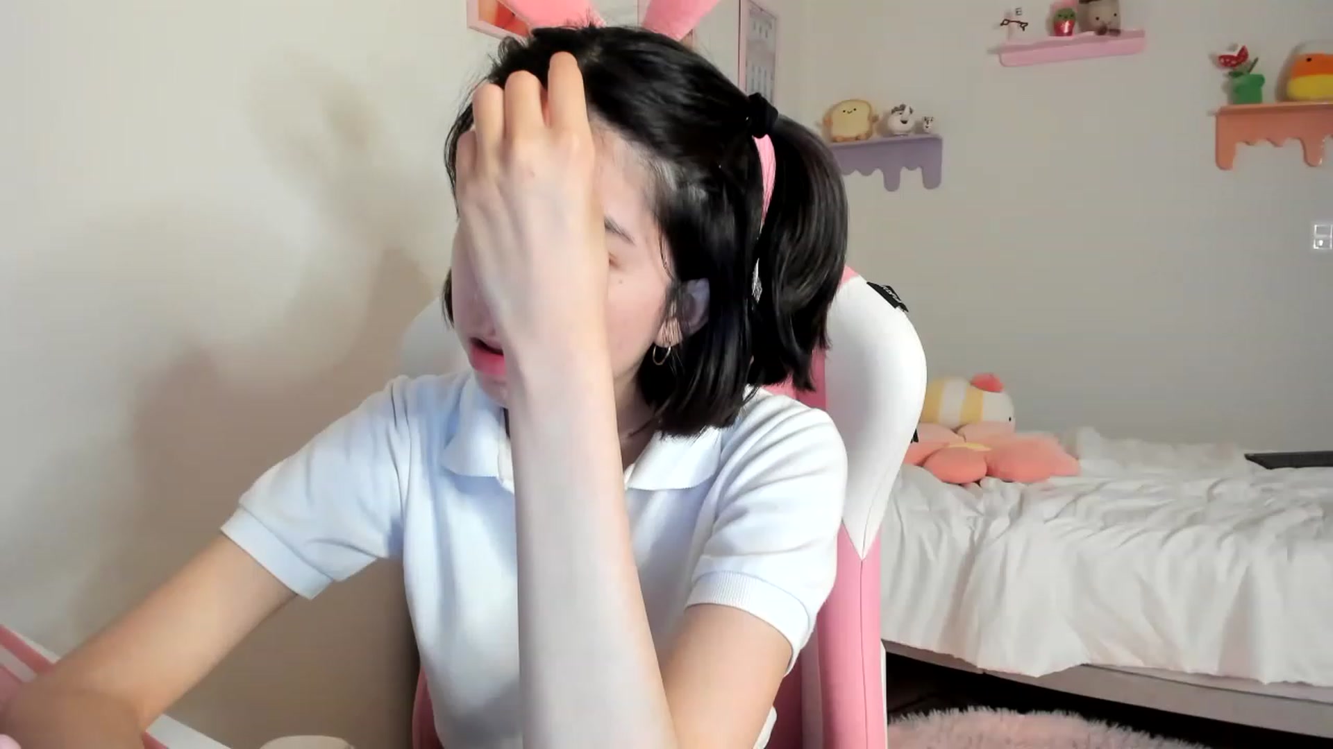 Gallery image thumbnail from Cherrycute666's myfreecams stream on, 05/21/2023, 03:53 image 12 of 20