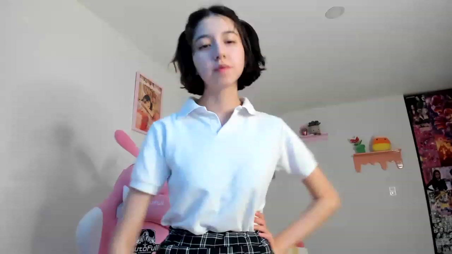Gallery image thumbnail from Cherrycute666's myfreecams stream on, 05/21/2023, 03:53 image 1 of 20
