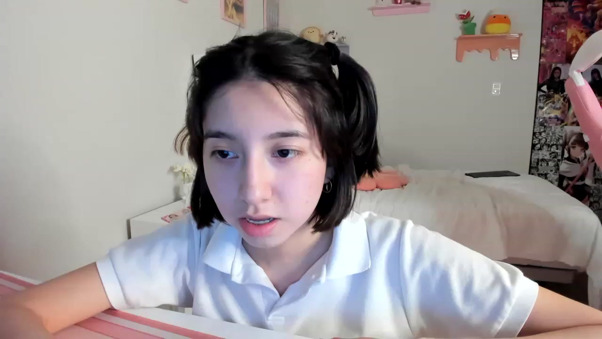 Gallery image thumbnail from Cherrycute666's myfreecams stream on, 05/21/2023, 08:53 image 12 of 20