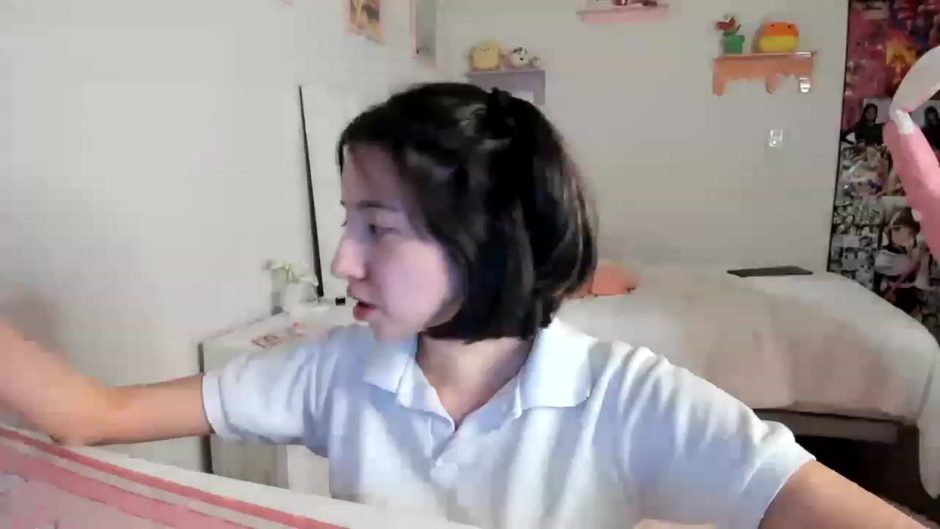 Gallery image thumbnail from Cherrycute666's myfreecams stream on, 05/21/2023, 10:44 image 1 of 20
