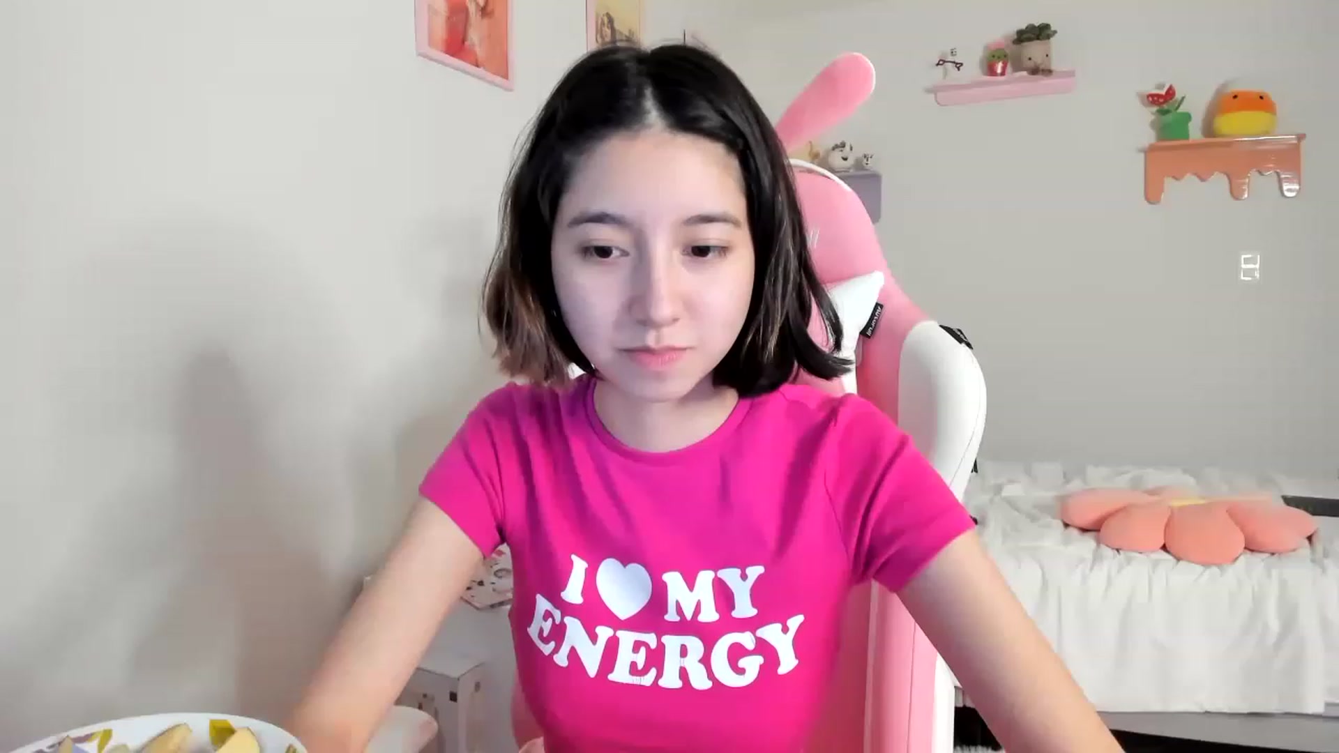 Gallery image thumbnail from Cherrycute666's myfreecams stream on, 05/22/2023, 03:57 image 5 of 20