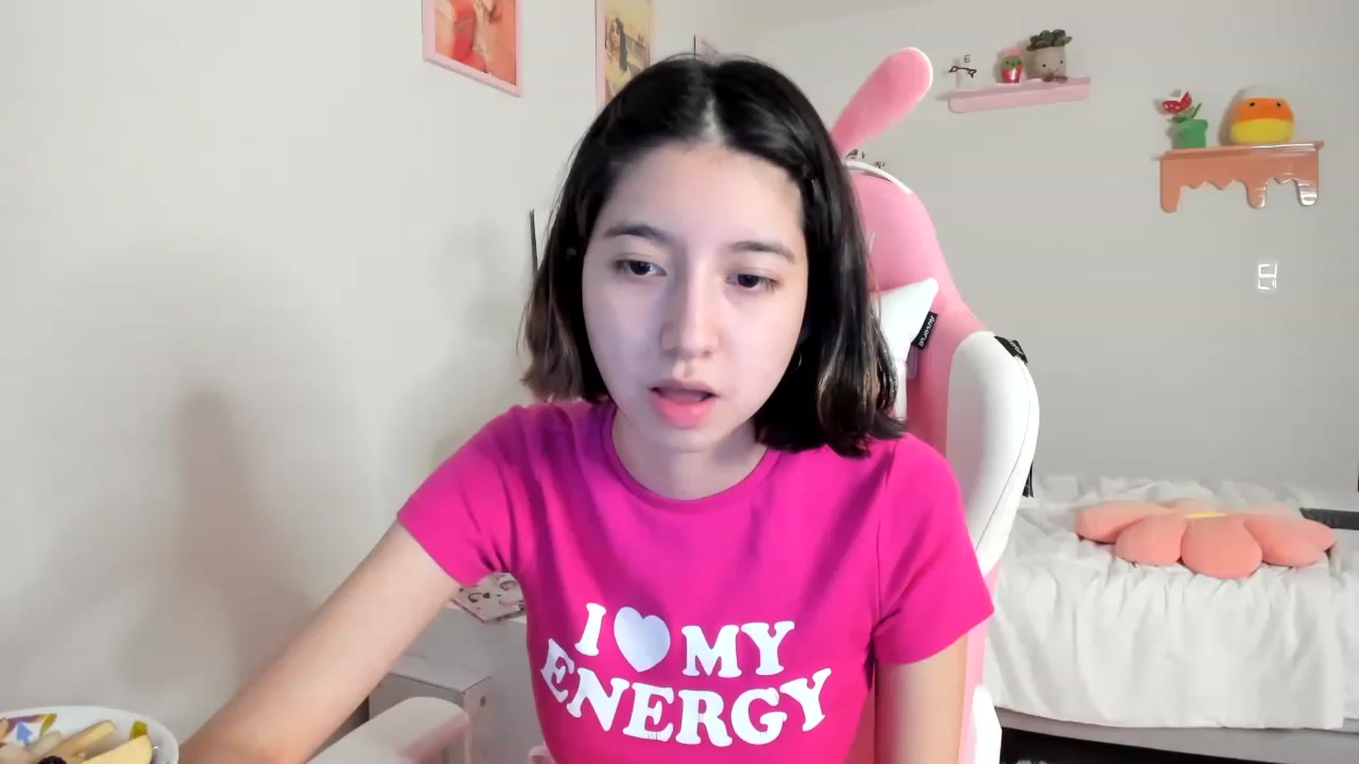 Gallery image thumbnail from Cherrycute666's myfreecams stream on, 05/22/2023, 03:57 image 4 of 20