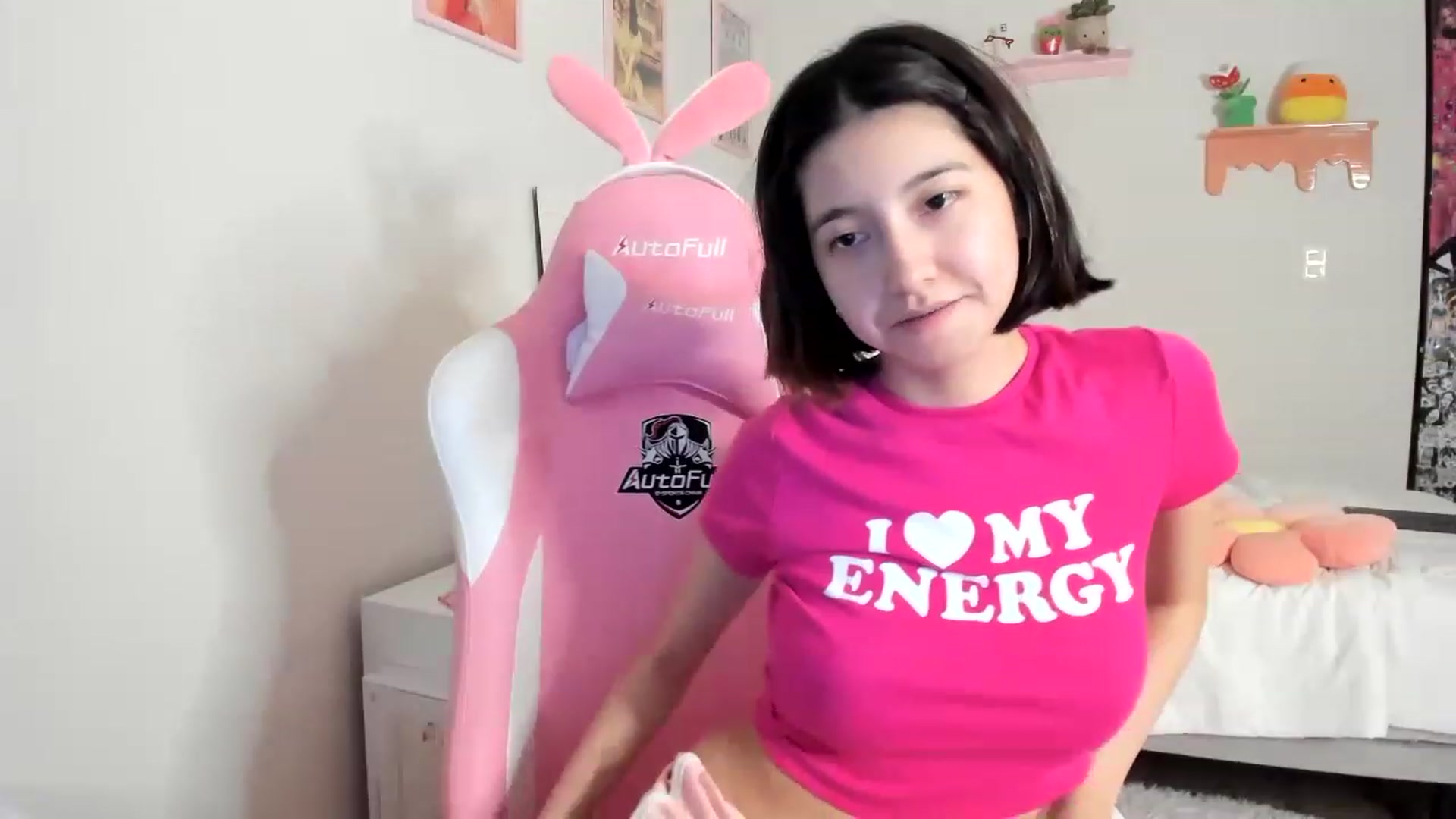 Gallery image thumbnail from Cherrycute666's myfreecams stream on, 05/22/2023, 09:57 image 9 of 20