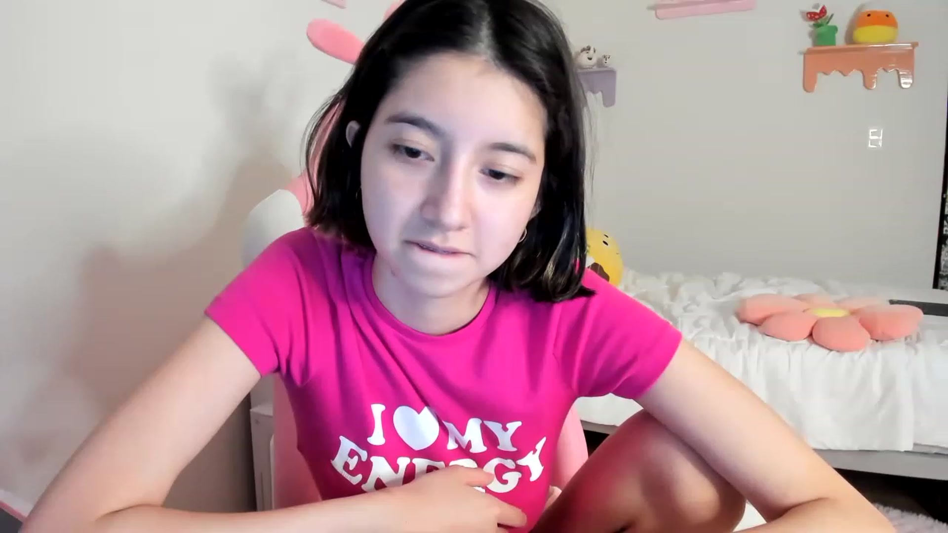 Gallery image thumbnail from Cherrycute666's myfreecams stream on, 05/22/2023, 09:57 image 13 of 20