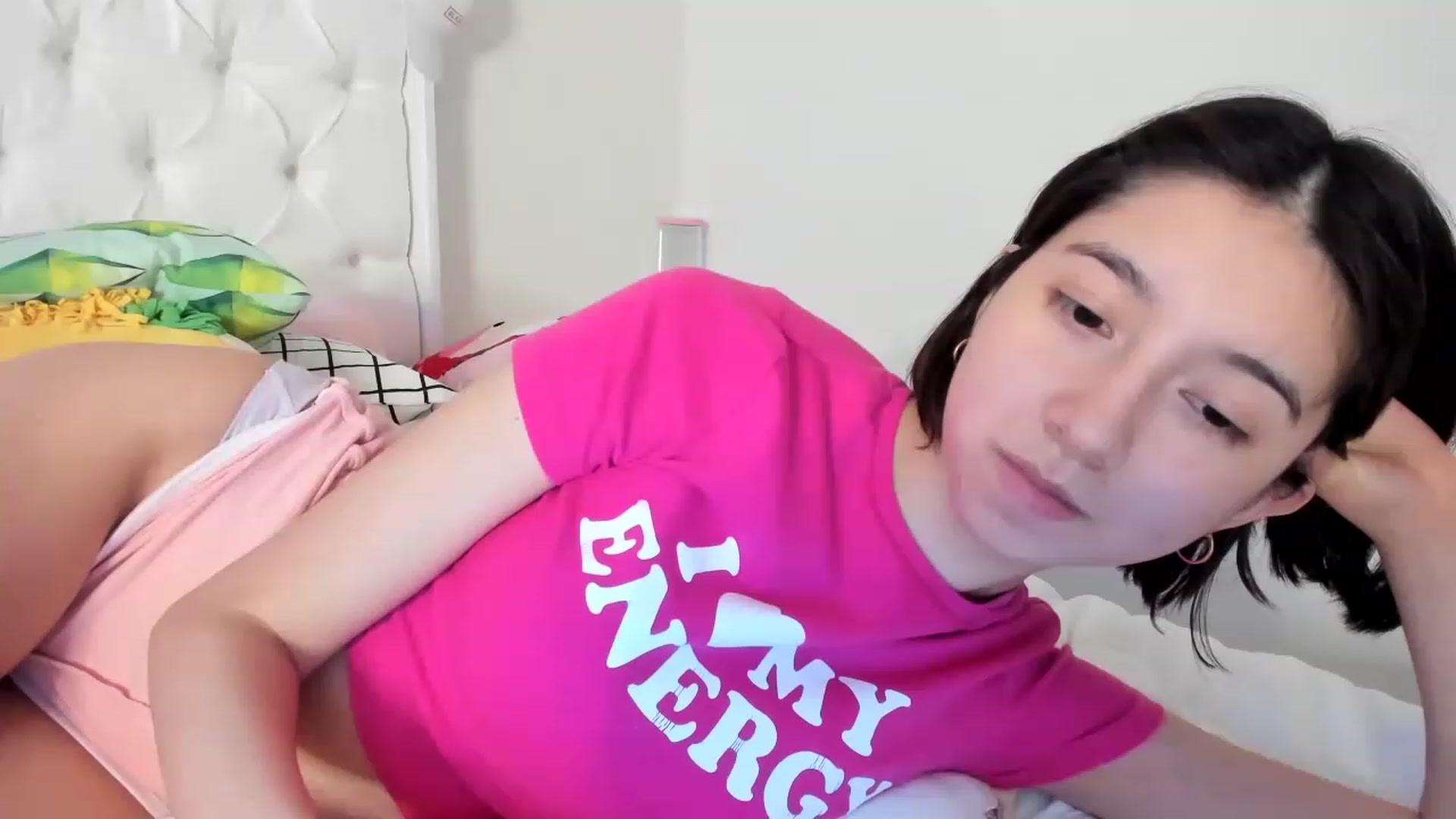 Gallery image thumbnail from Cherrycute666's myfreecams stream on, 05/22/2023, 10:39 image 20 of 20