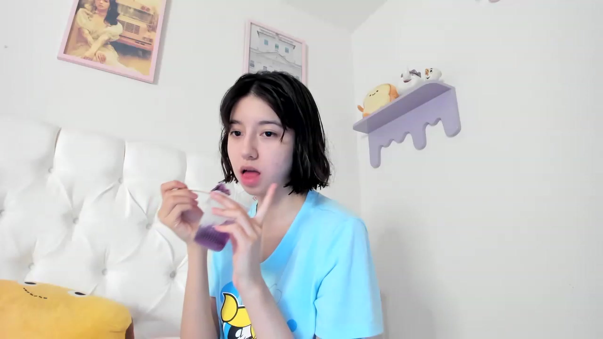 Gallery image thumbnail from Cherrycute666's myfreecams stream on, 05/22/2023, 13:08 image 18 of 20