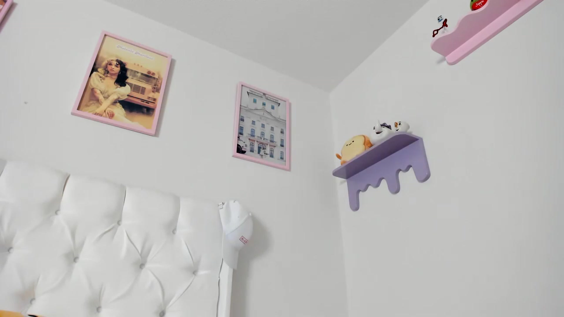 Gallery image thumbnail from Cherrycute666's myfreecams stream on, 05/22/2023, 13:08 image 20 of 20