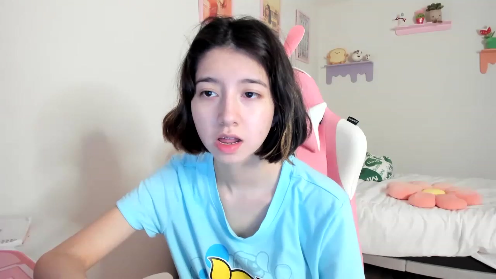 Gallery image thumbnail from Cherrycute666's myfreecams stream on, 05/23/2023, 06:49 image 3 of 20