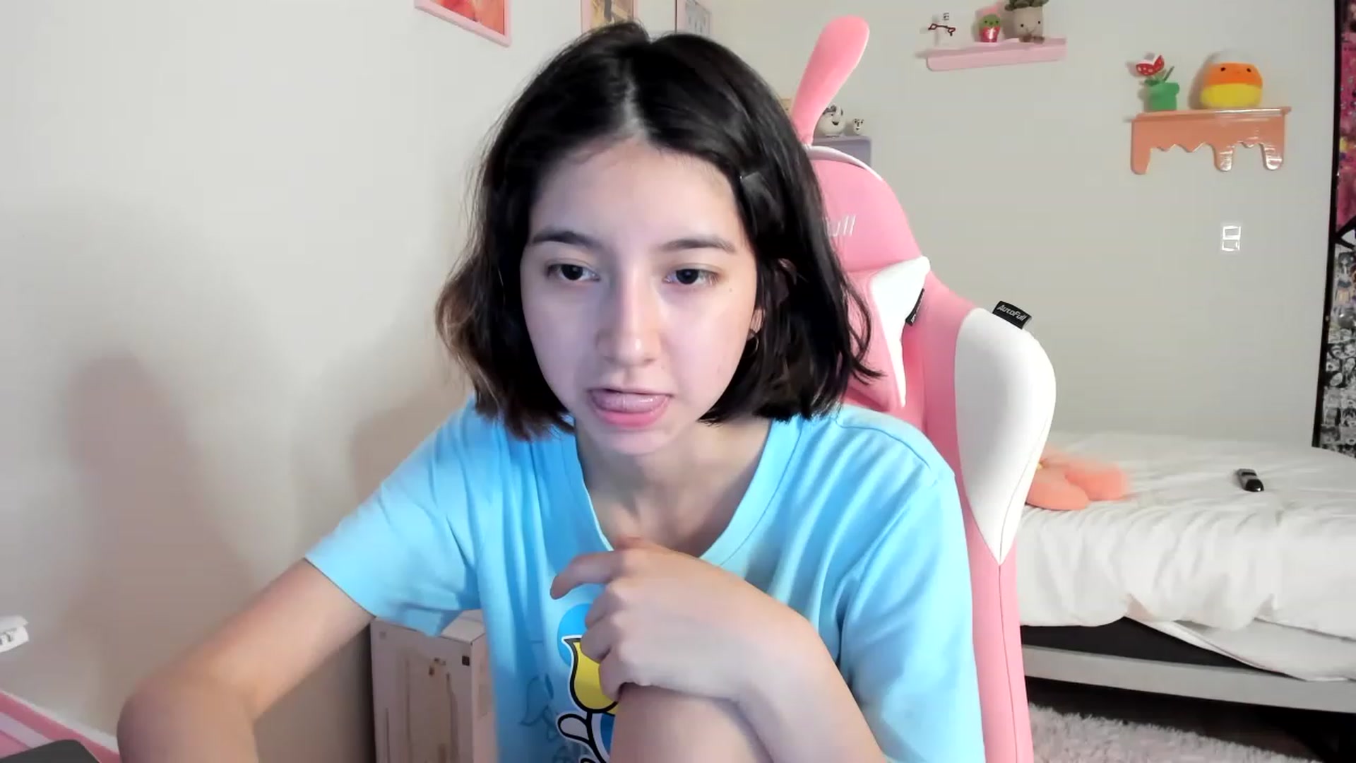 Gallery image thumbnail from Cherrycute666's myfreecams stream on, 05/23/2023, 08:04 image 4 of 20