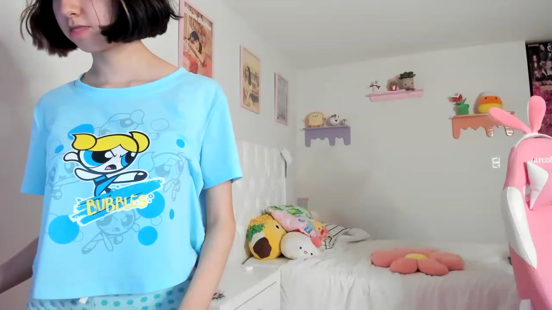 Gallery image thumbnail from Cherrycute666's myfreecams stream on, 05/23/2023, 08:04 image 10 of 20