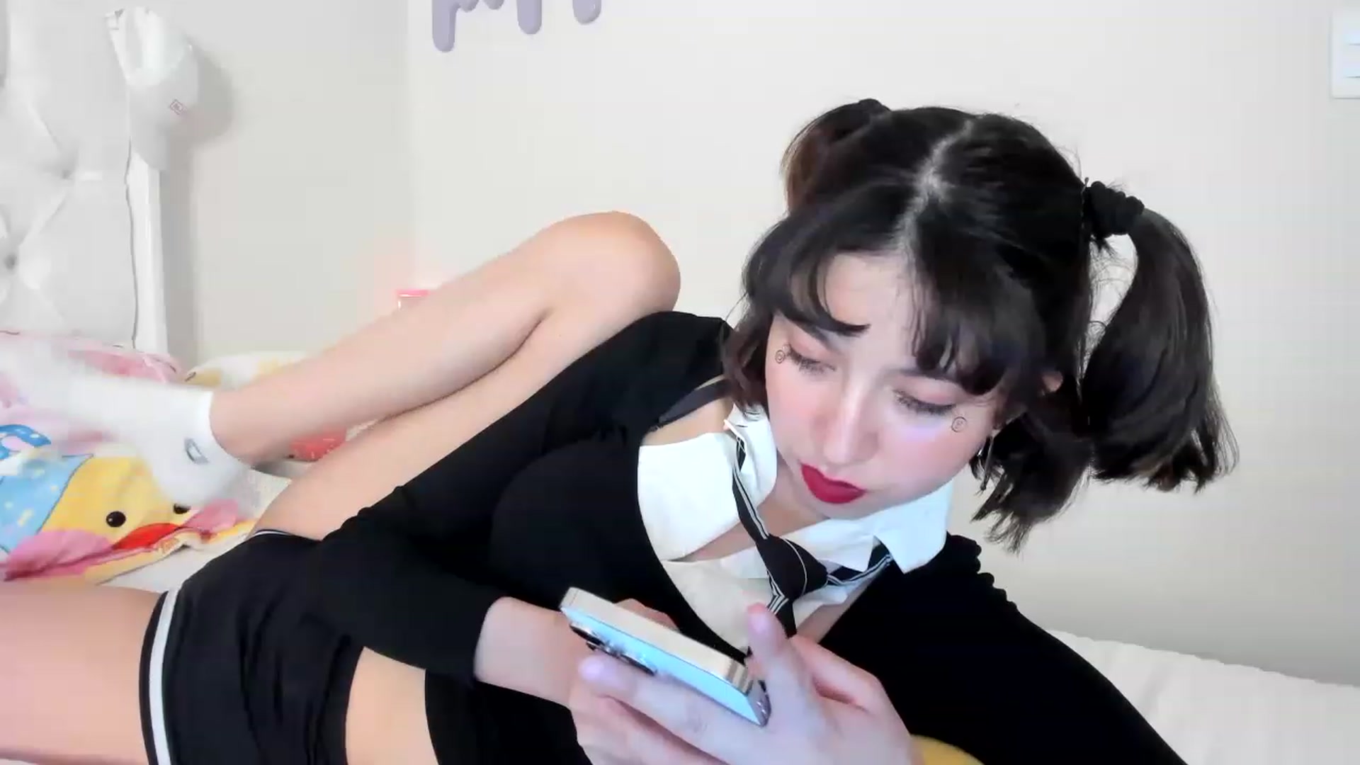 Gallery image thumbnail from Cherrycute666's myfreecams stream on, 05/24/2023, 06:12 image 20 of 20