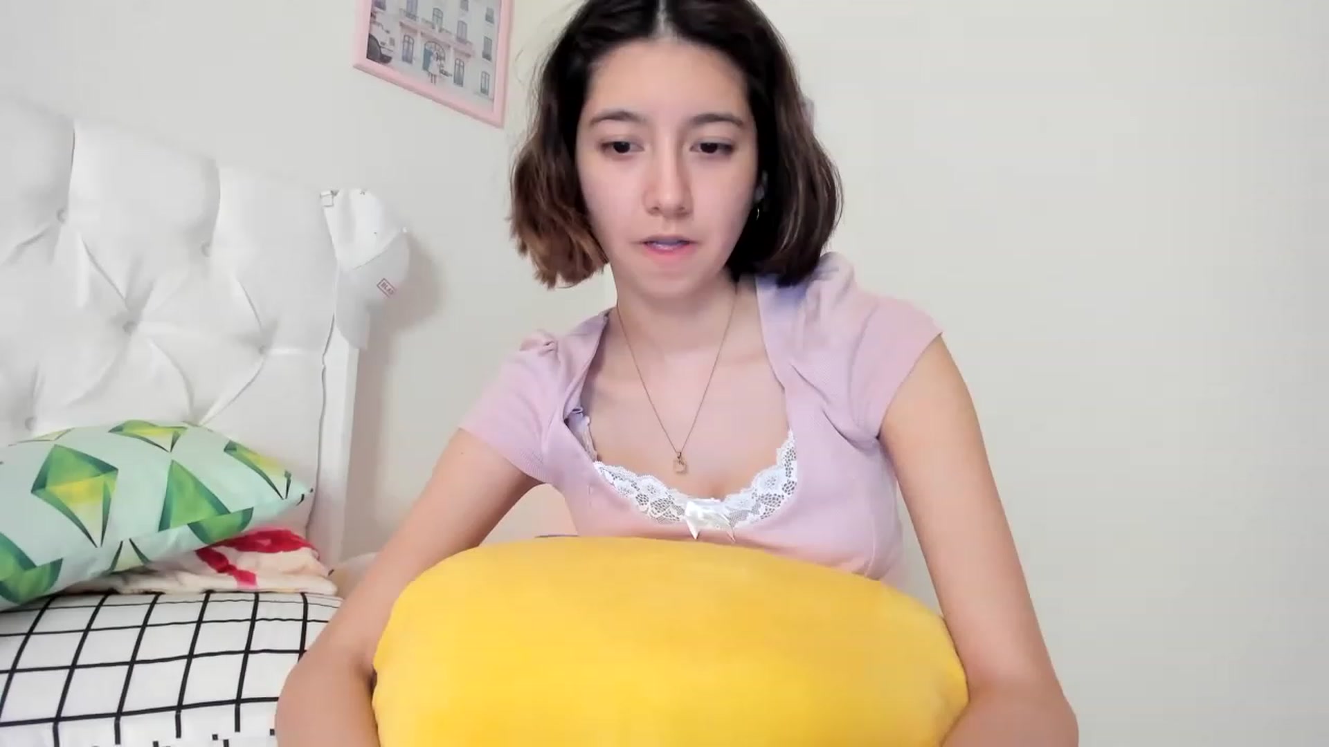 Gallery image thumbnail from Cherrycute666's myfreecams stream on, 05/24/2023, 21:23 image 11 of 20