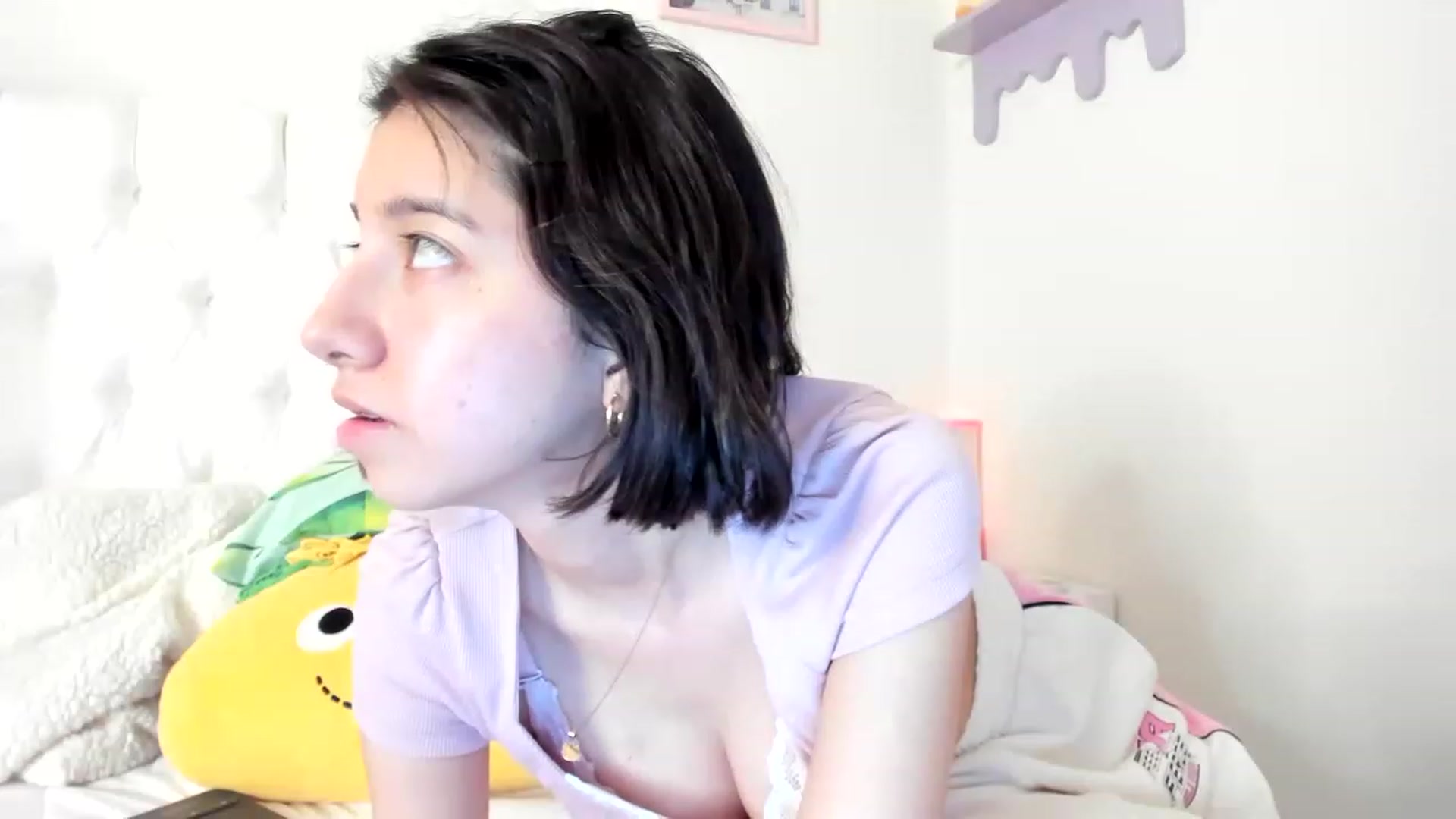Gallery image thumbnail from Cherrycute666's myfreecams stream on, 05/25/2023, 24:34 image 2 of 20