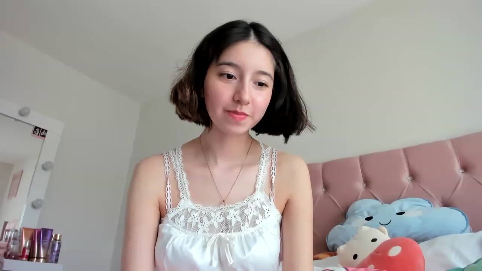 Gallery image thumbnail from Cherrycute666's myfreecams stream on, 05/25/2023, 22:21 image 20 of 20
