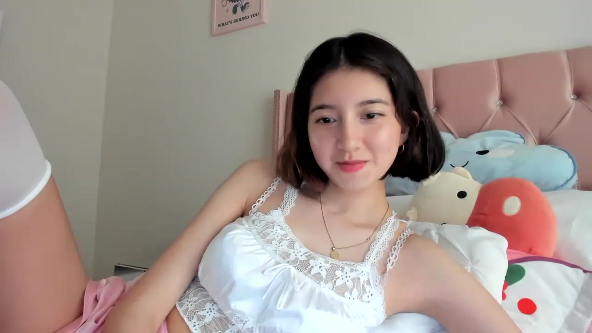 Gallery image thumbnail from Cherrycute666's myfreecams stream on, 05/26/2023, 24:07 image 20 of 20