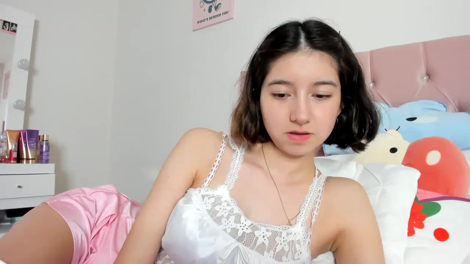 Gallery image thumbnail from Cherrycute666's myfreecams stream on, 05/26/2023, 24:53 image 11 of 20