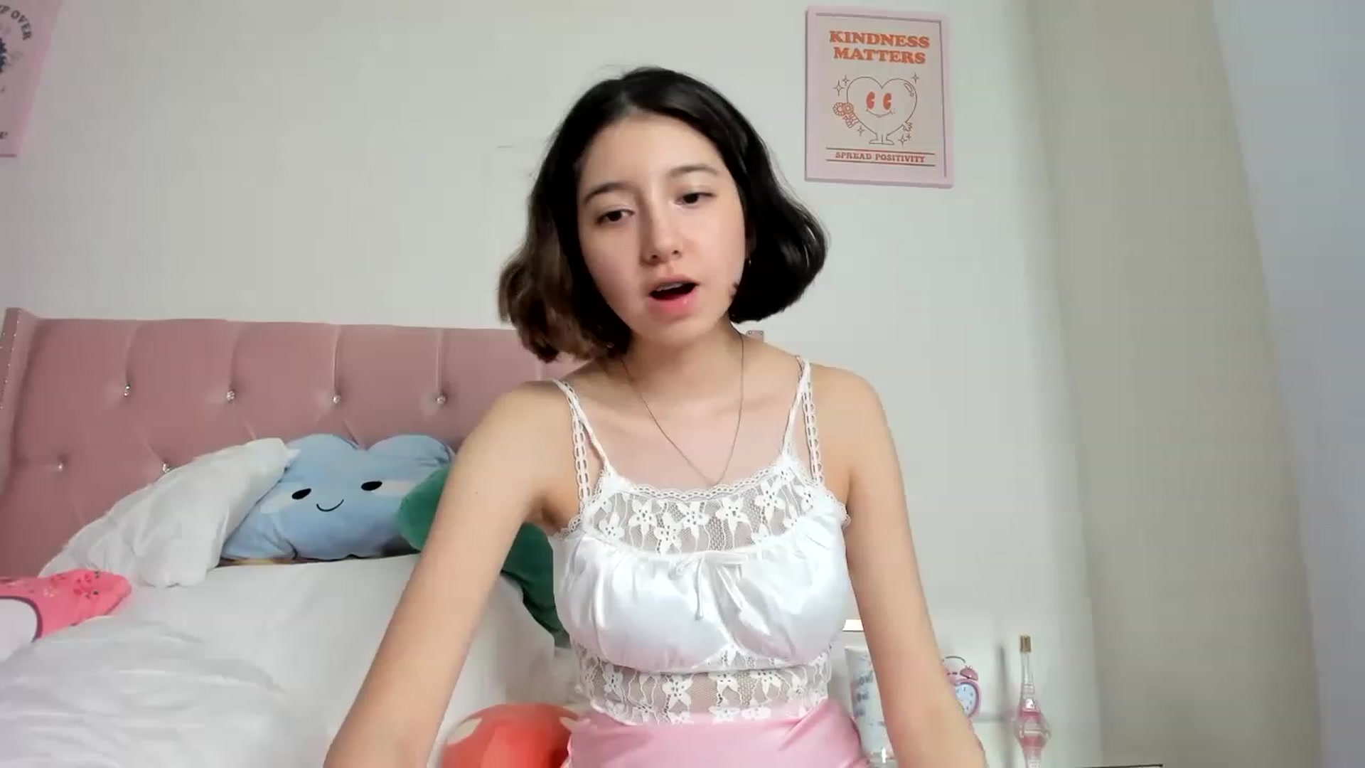 Gallery image thumbnail from Cherrycute666's myfreecams stream on, 05/26/2023, 04:43 image 9 of 20