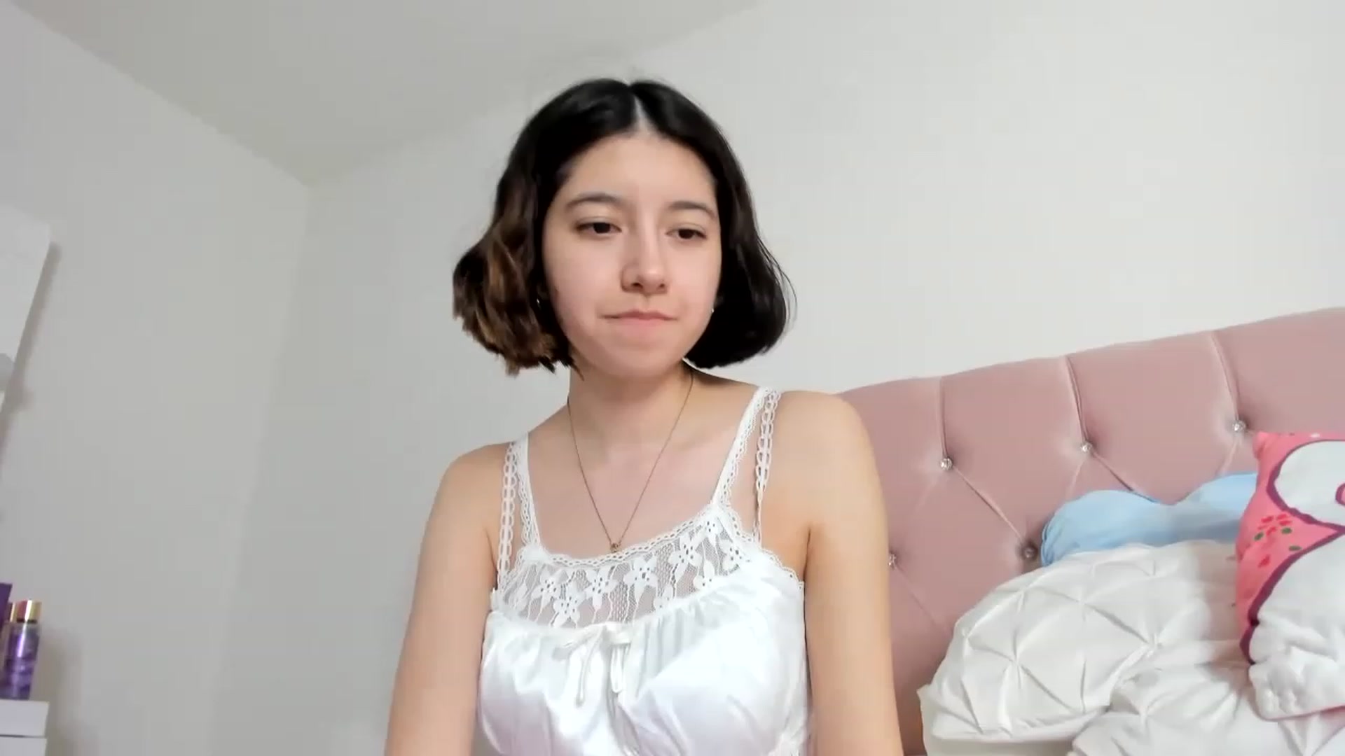 Gallery image thumbnail from Cherrycute666's myfreecams stream on, 05/26/2023, 08:41 image 14 of 20