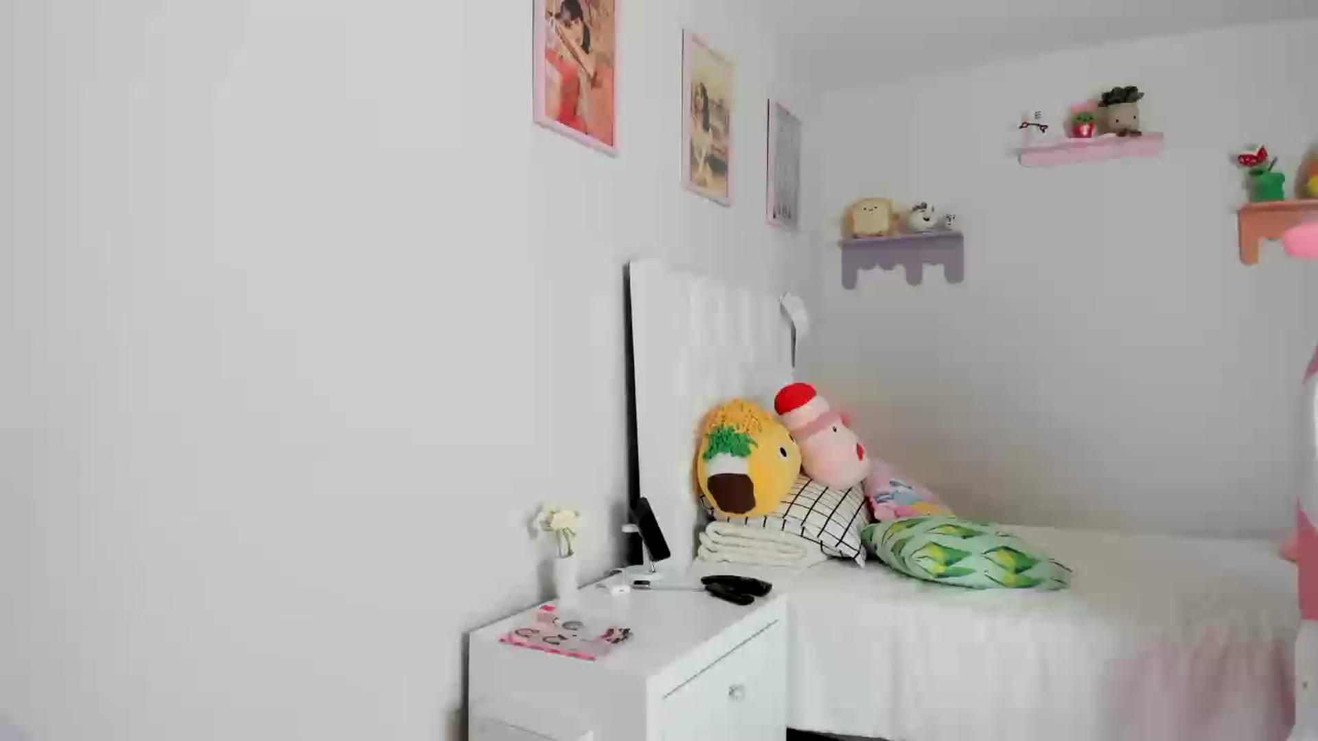 Gallery image thumbnail from Cherrycute666's myfreecams stream on, 05/26/2023, 21:33 image 19 of 20