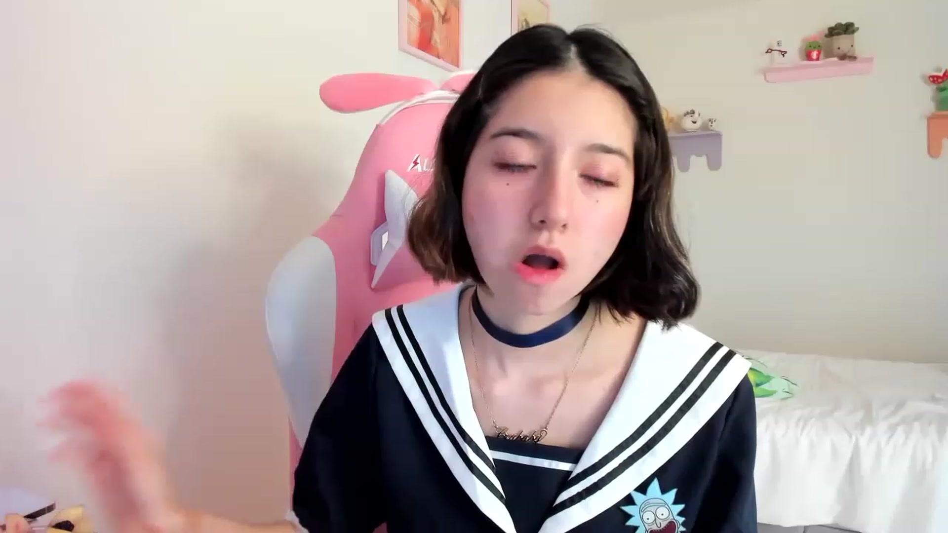 Gallery image thumbnail from Cherrycute666's myfreecams stream on, 05/26/2023, 21:33 image 6 of 20