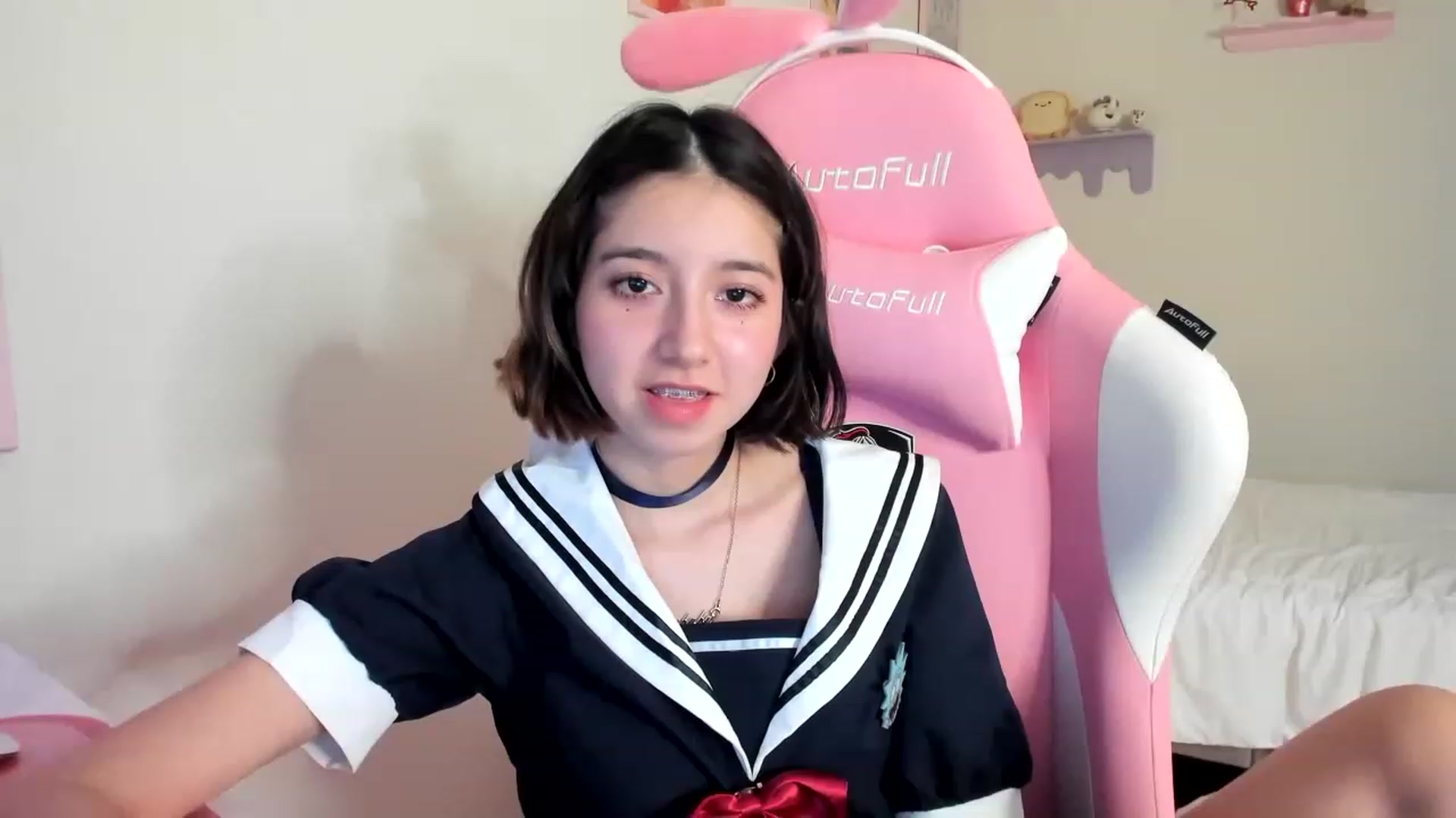 Gallery image thumbnail from Cherrycute666's myfreecams stream on, 05/27/2023, 04:47 image 17 of 20
