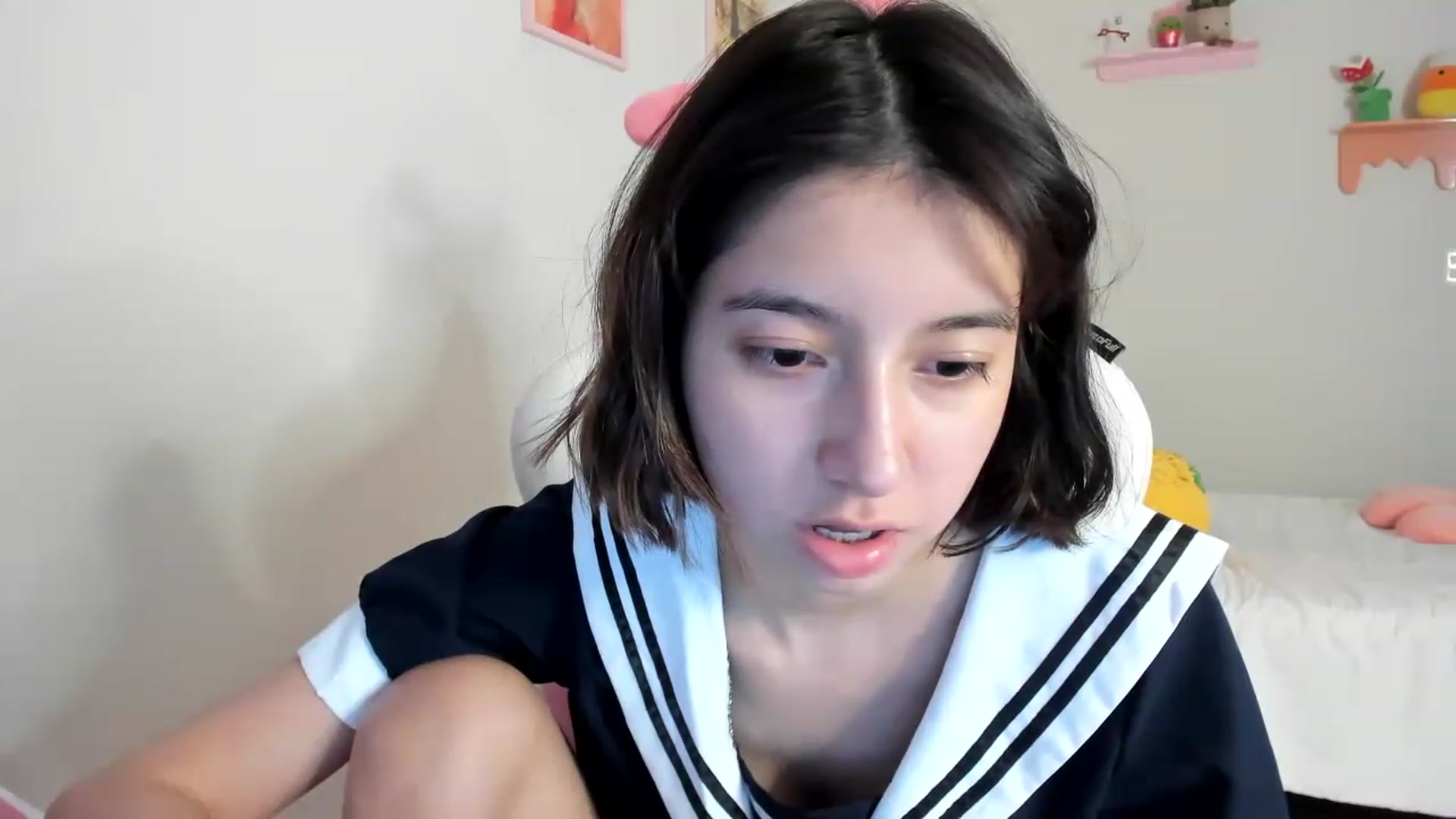 Gallery image thumbnail from Cherrycute666's myfreecams stream on, 05/27/2023, 13:06 image 18 of 20