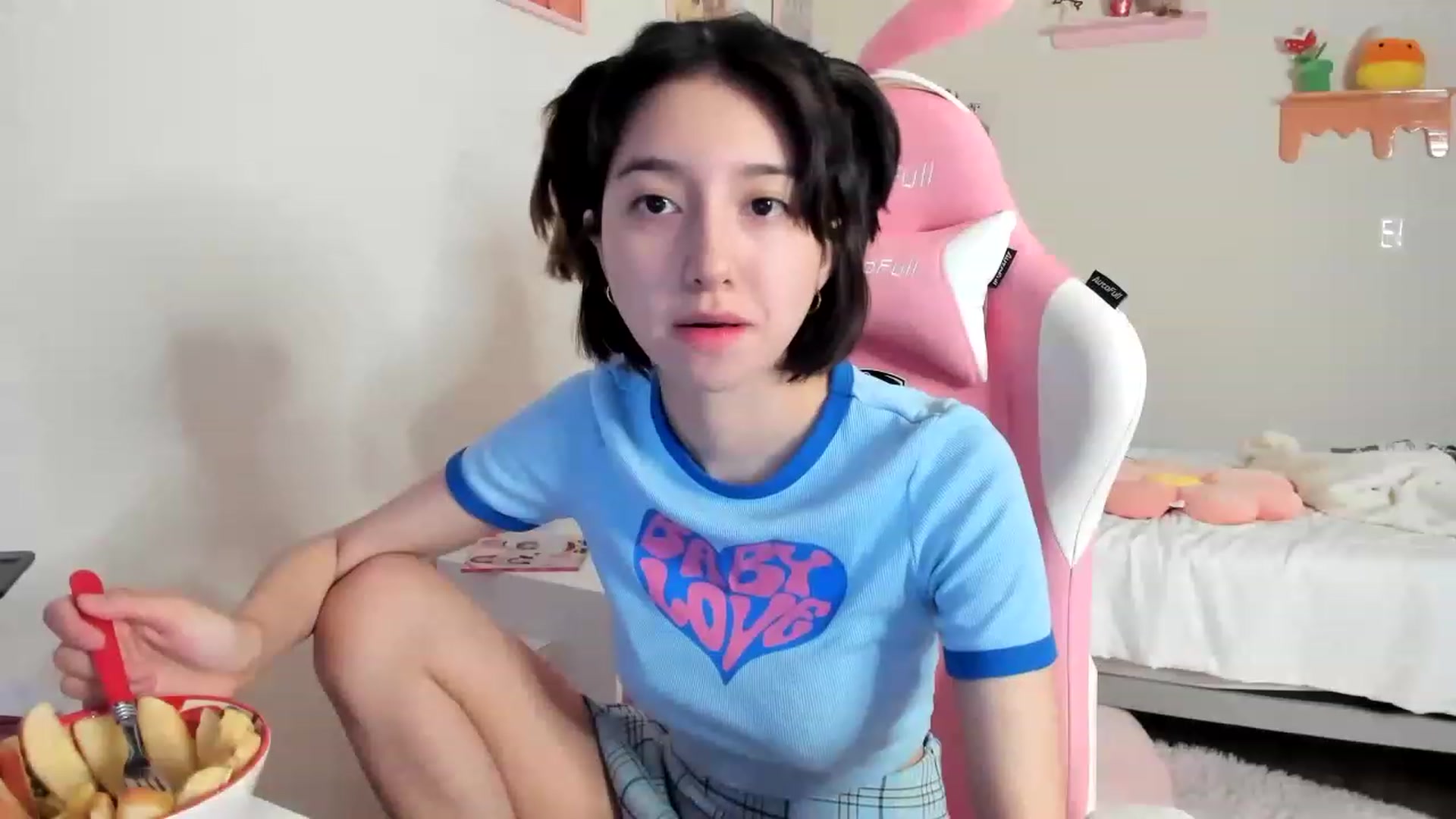 Gallery image thumbnail from Cherrycute666's myfreecams stream on, 05/28/2023, 01:55 image 11 of 20