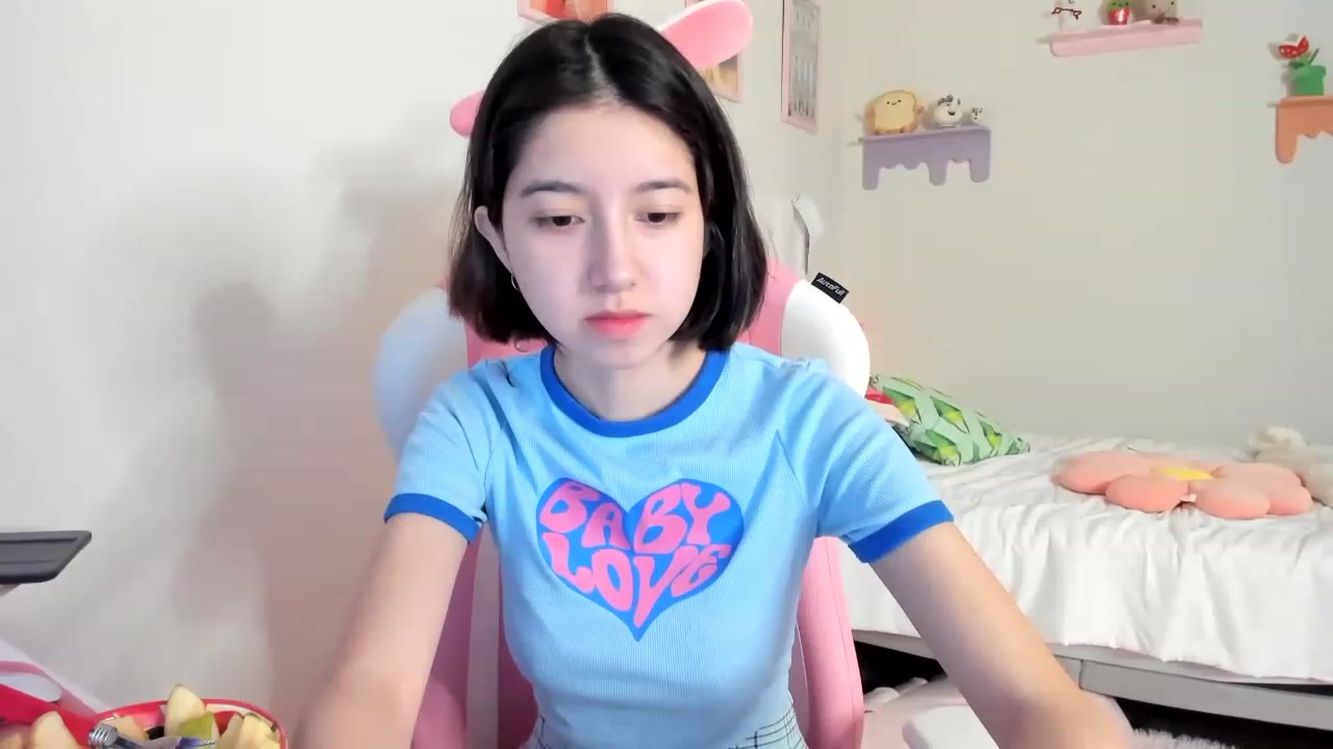 Gallery image thumbnail from Cherrycute666's myfreecams stream on, 05/28/2023, 01:55 image 5 of 20