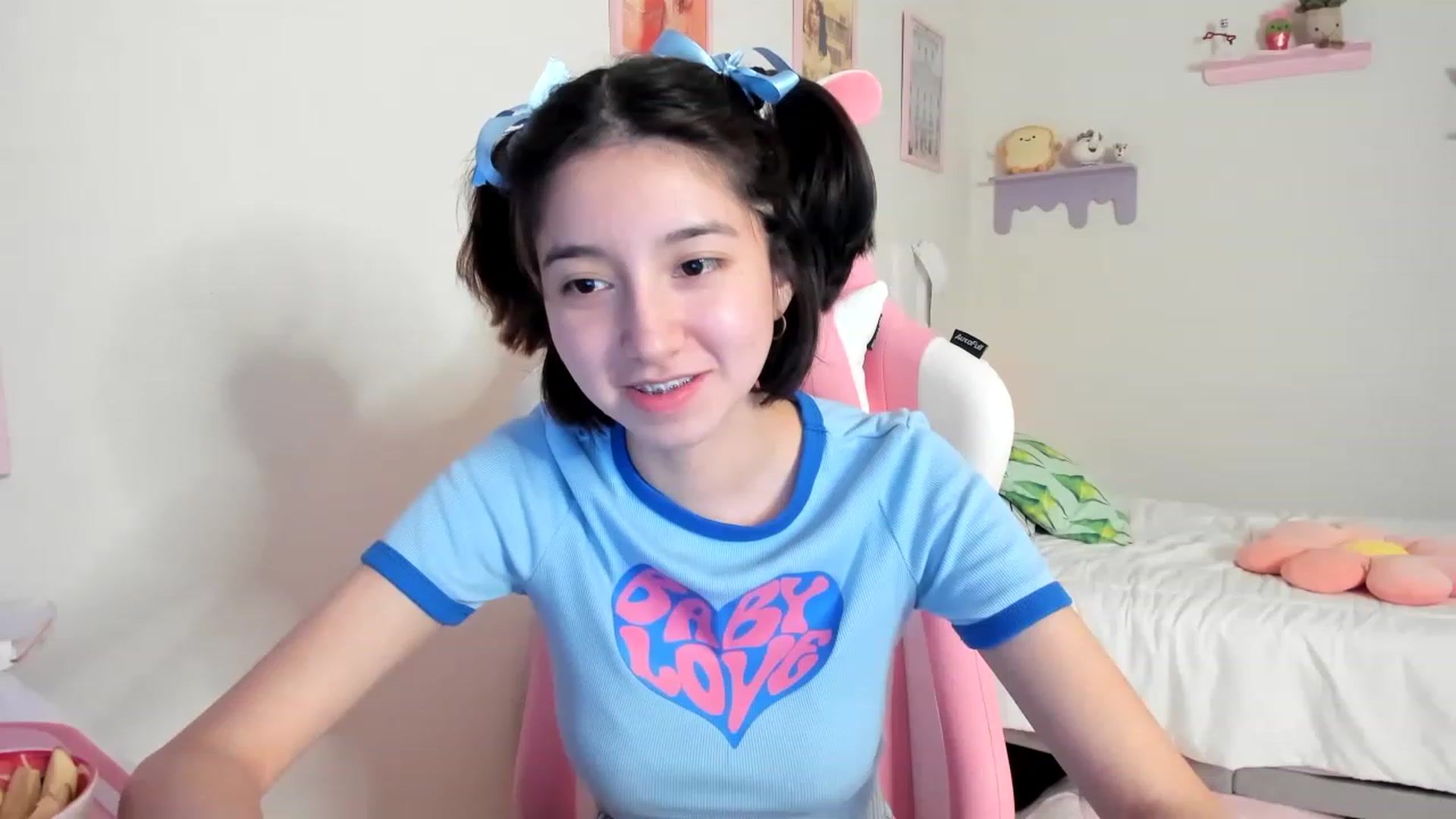 Gallery image thumbnail from Cherrycute666's myfreecams stream on, 05/28/2023, 04:00 image 7 of 20
