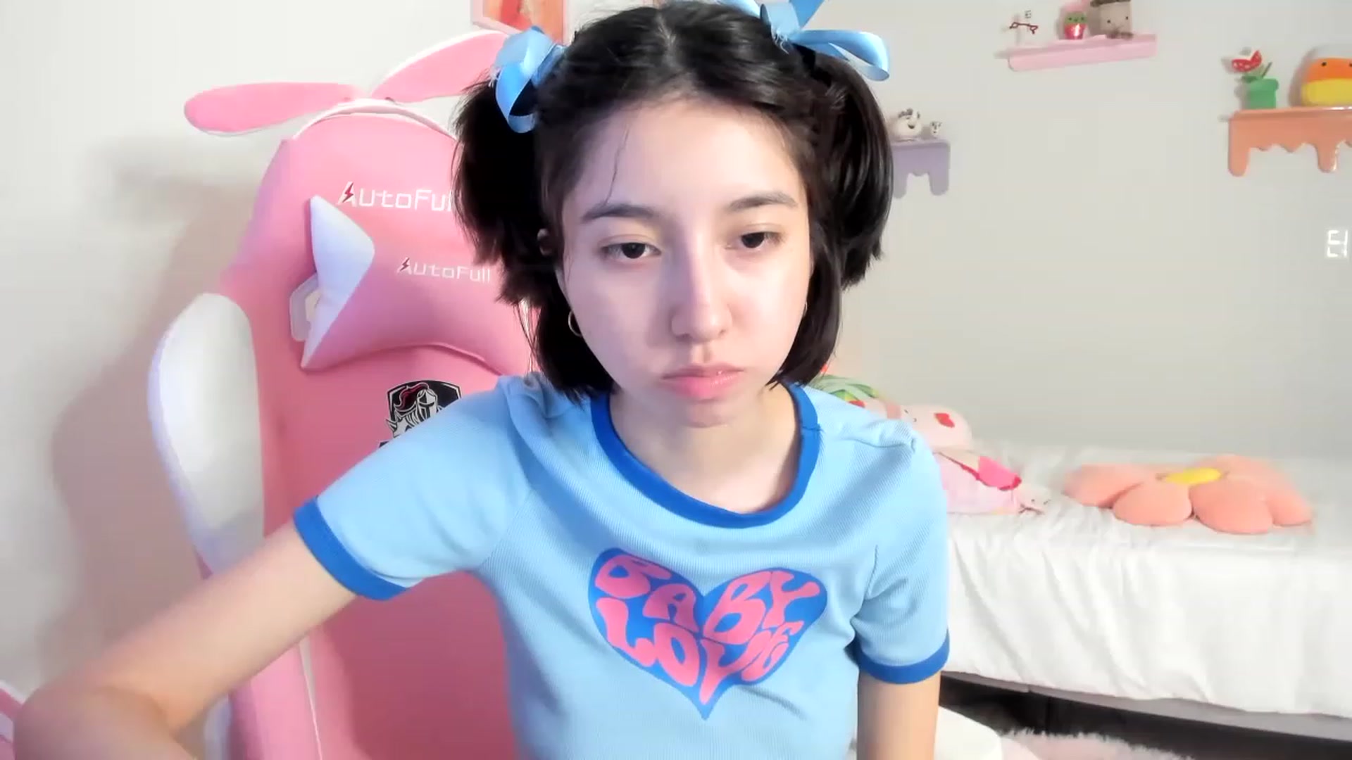 Gallery image thumbnail from Cherrycute666's myfreecams stream on, 05/28/2023, 08:19 image 19 of 20