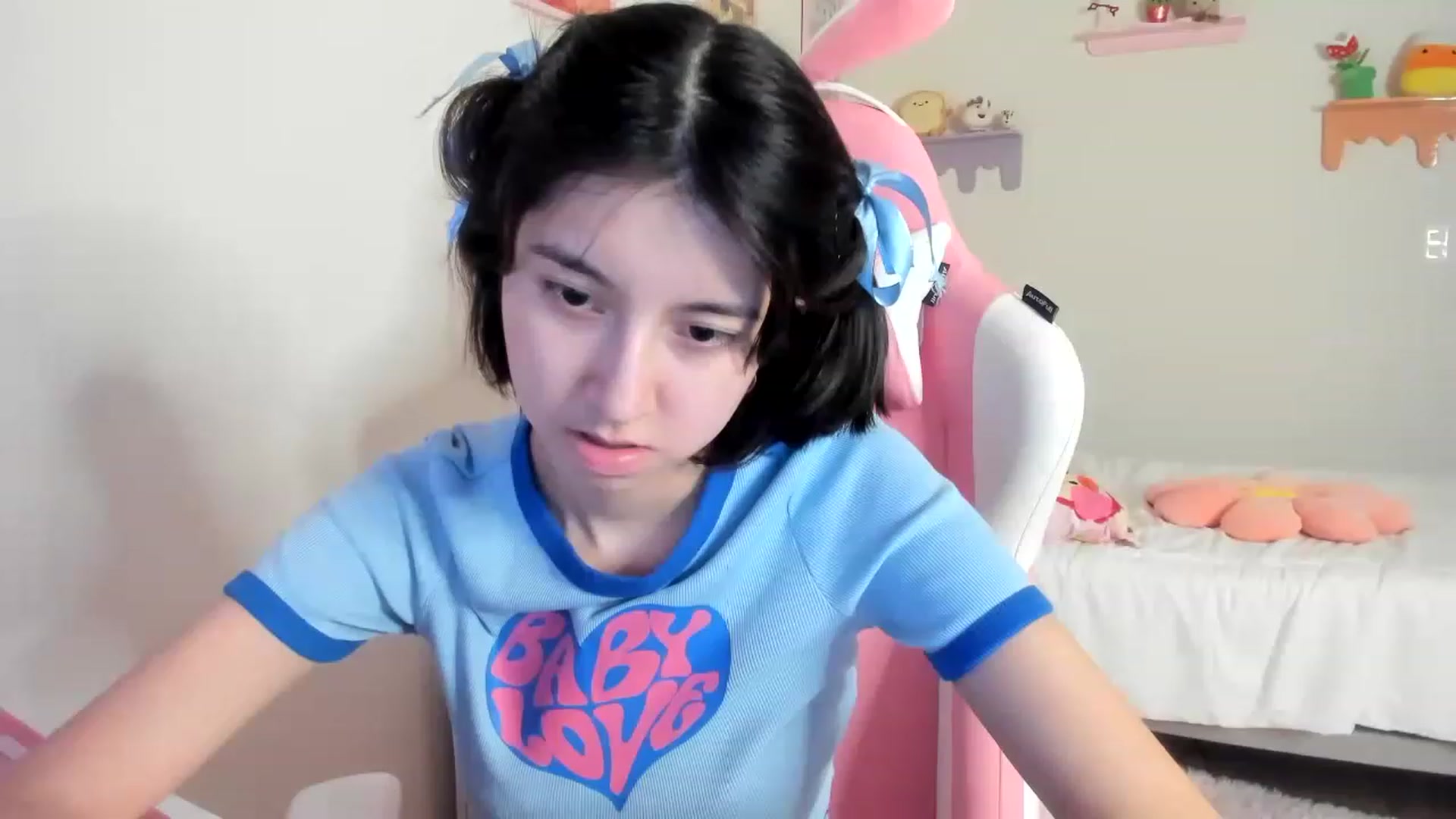 Gallery image thumbnail from Cherrycute666's myfreecams stream on, 05/28/2023, 12:55 image 2 of 20
