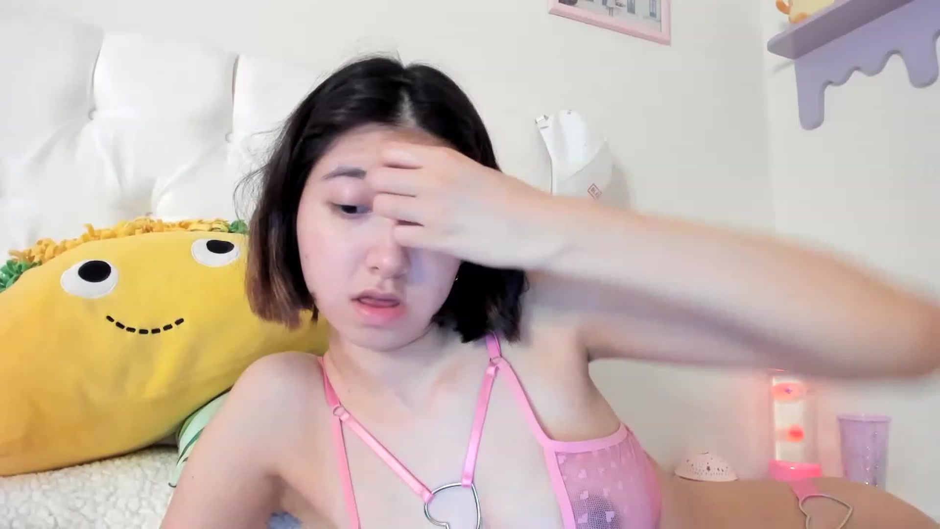Gallery image thumbnail from Cherrycute666's myfreecams stream on, 05/30/2023, 10:00 image 10 of 20