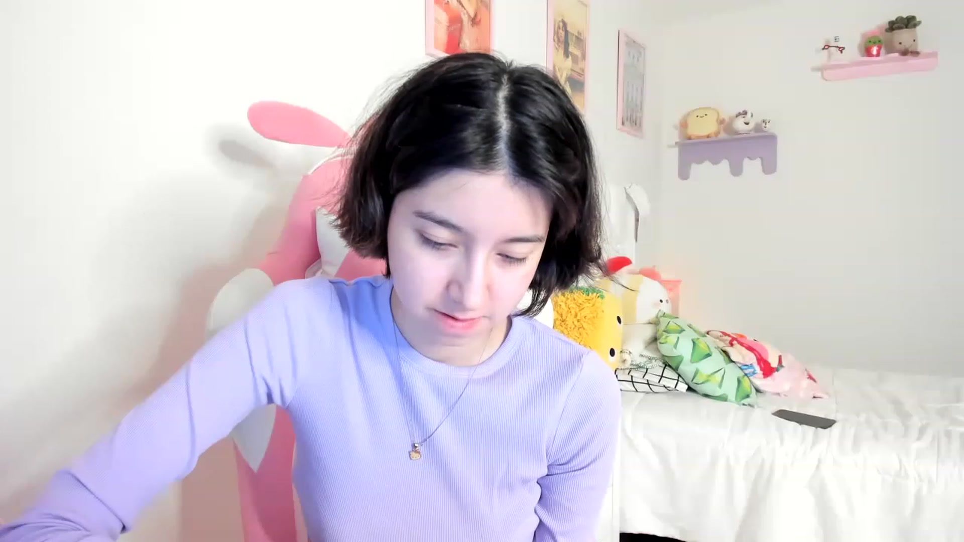 Gallery image thumbnail from Cherrycute666's myfreecams stream on, 06/01/2023, 10:32 image 20 of 20