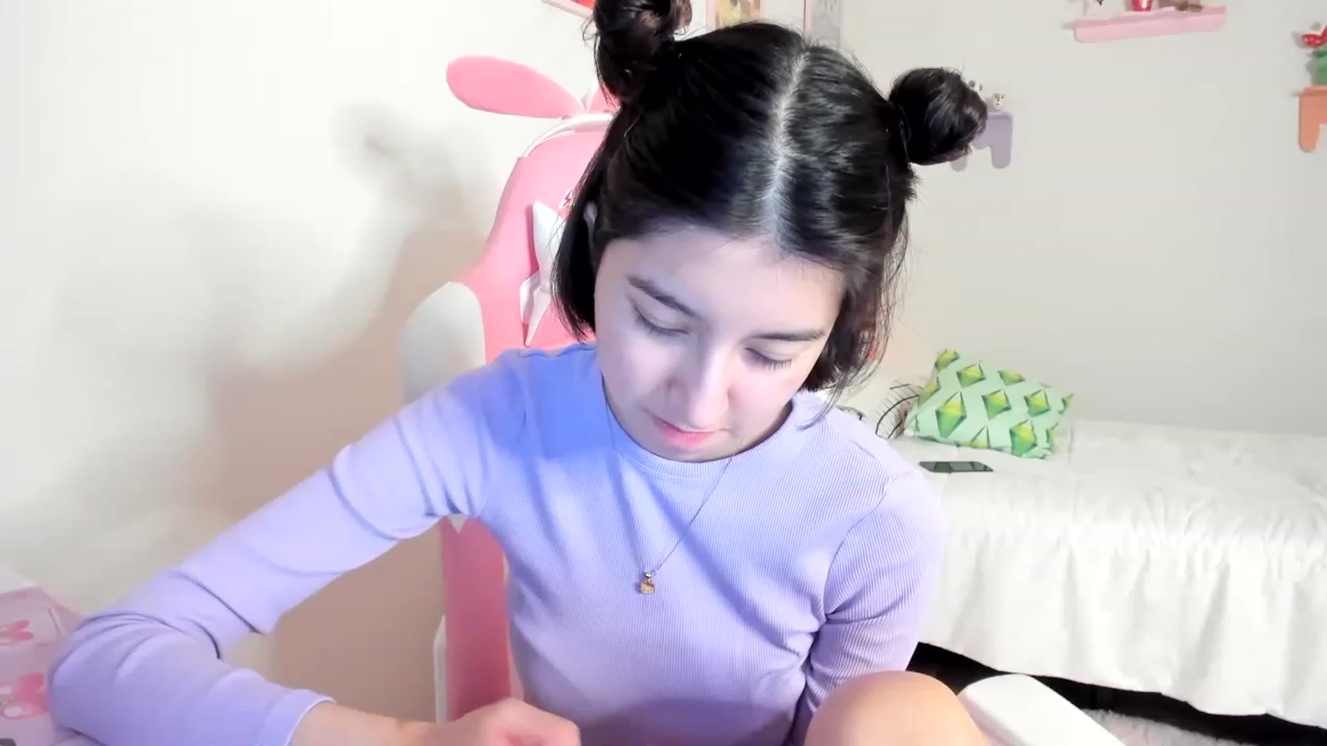 Gallery image thumbnail from Cherrycute666's myfreecams stream on, 06/01/2023, 11:40 image 12 of 20