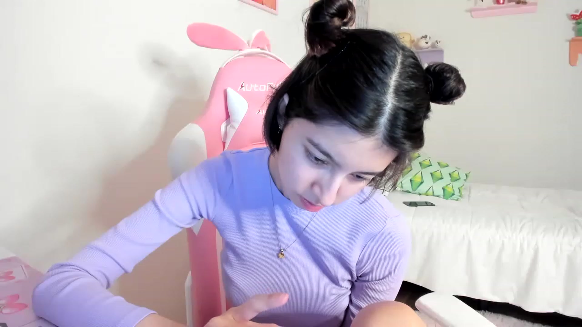 Gallery image thumbnail from Cherrycute666's myfreecams stream on, 06/01/2023, 11:40 image 14 of 20