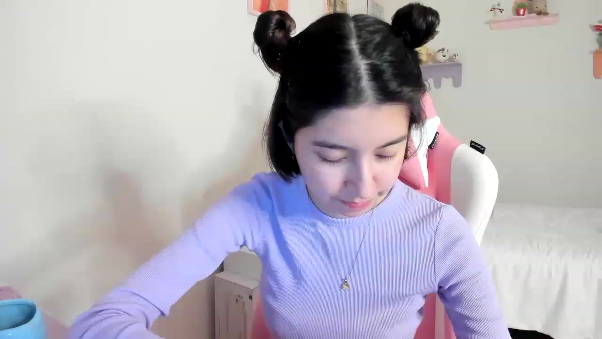 Gallery image thumbnail from Cherrycute666's myfreecams stream on, 06/01/2023, 13:36 image 7 of 20