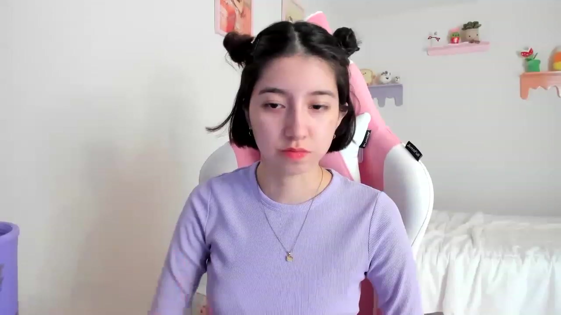 Gallery image thumbnail from Cherrycute666's myfreecams stream on, 06/01/2023, 22:28 image 6 of 20